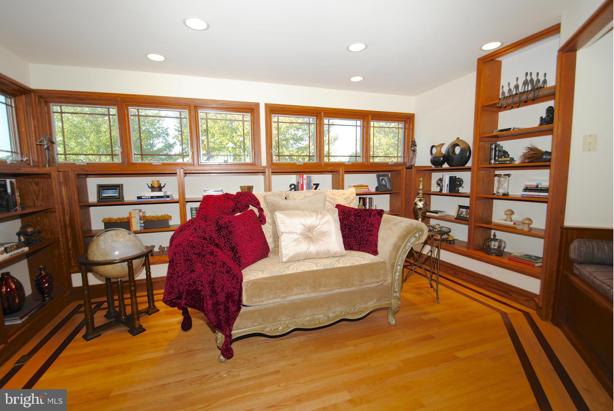 FISHING CREEK FARM - Residential