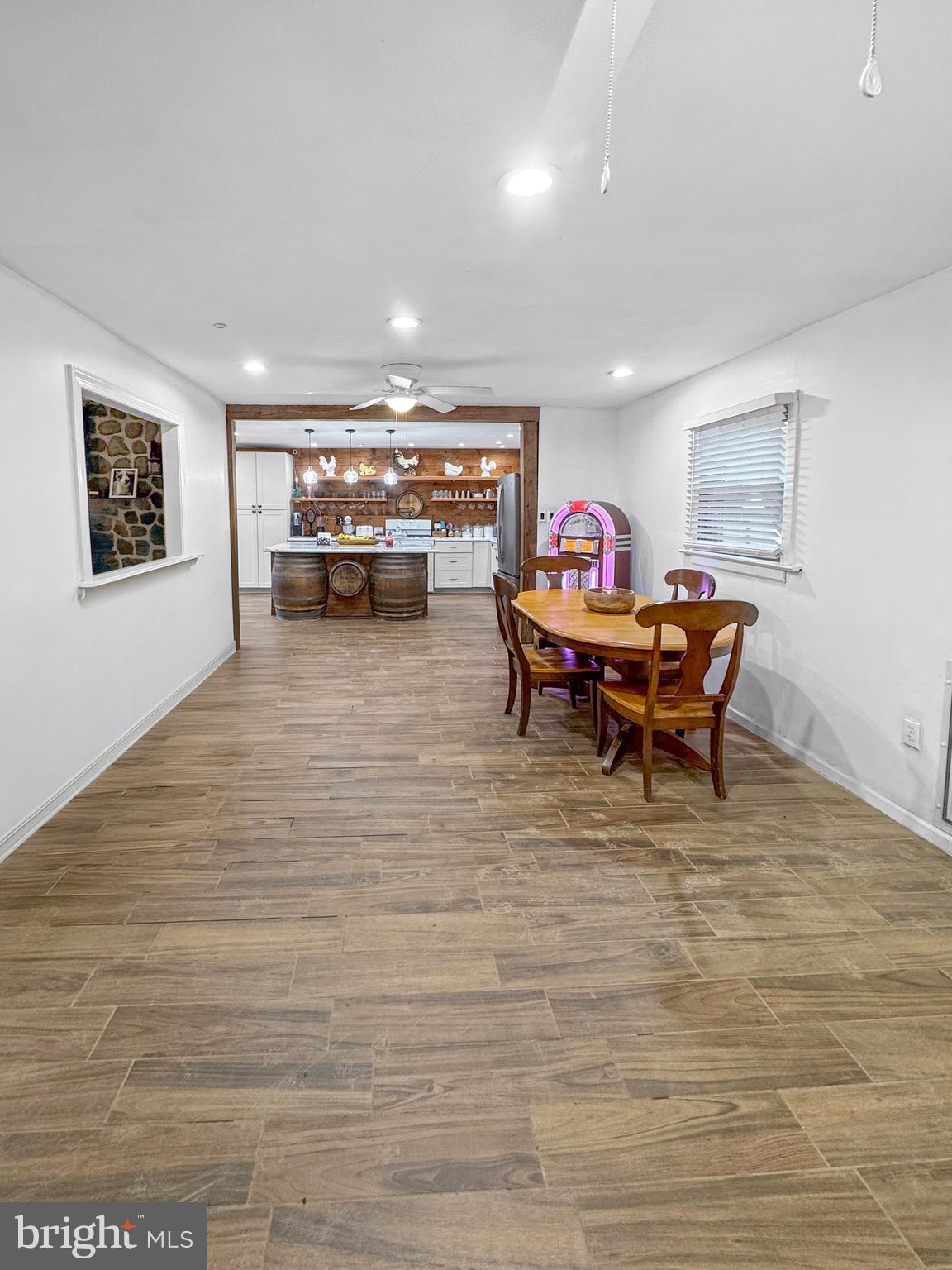 BRIGHTON MANOR - Residential