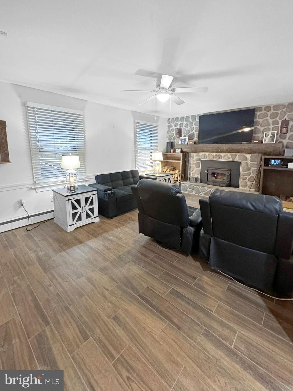 Photo of 103 Clearfield Lane, COATESVILLE, PA 19320 (MLS # PACT2115818)