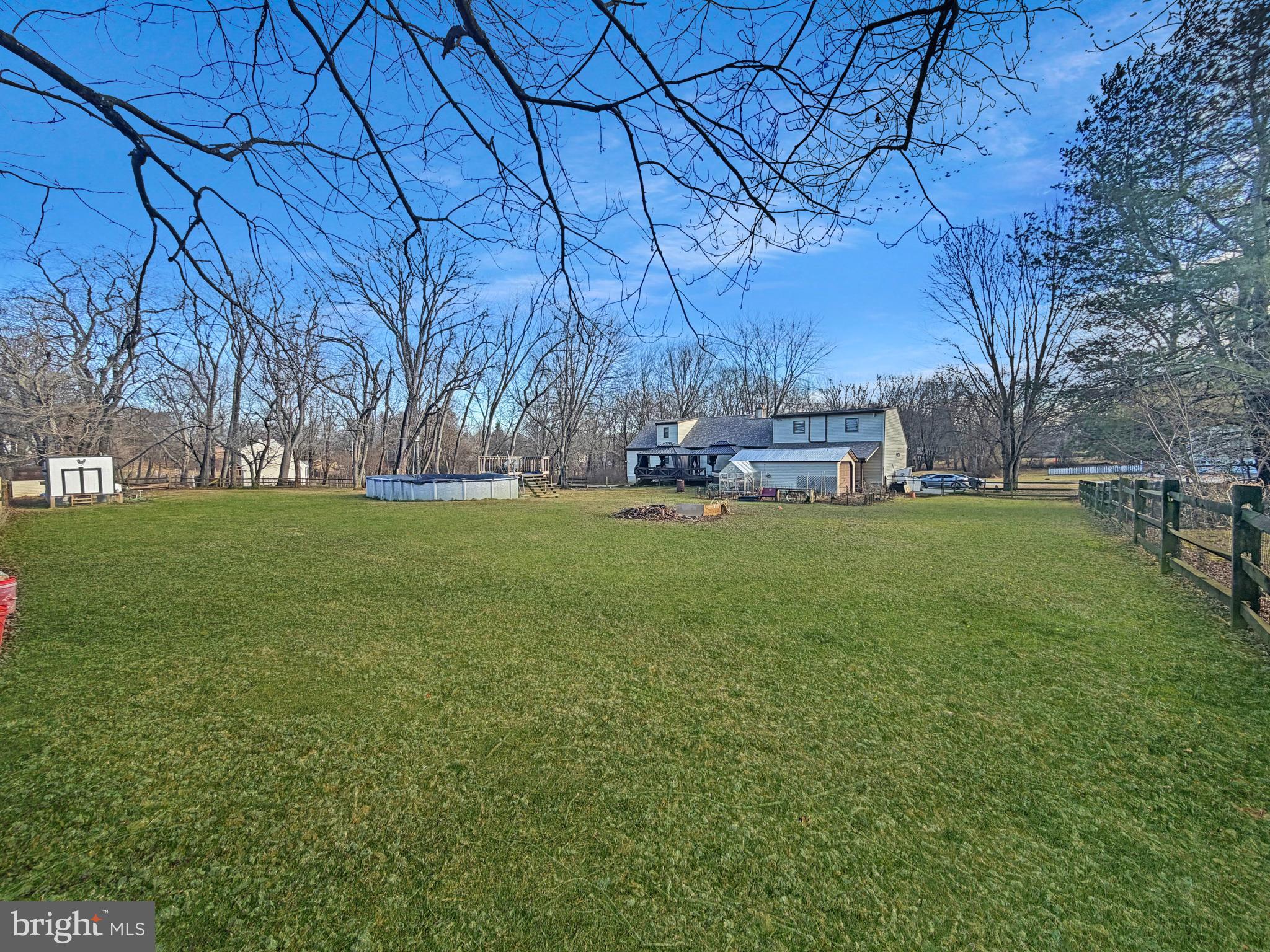 BRIGHTON MANOR - Residential