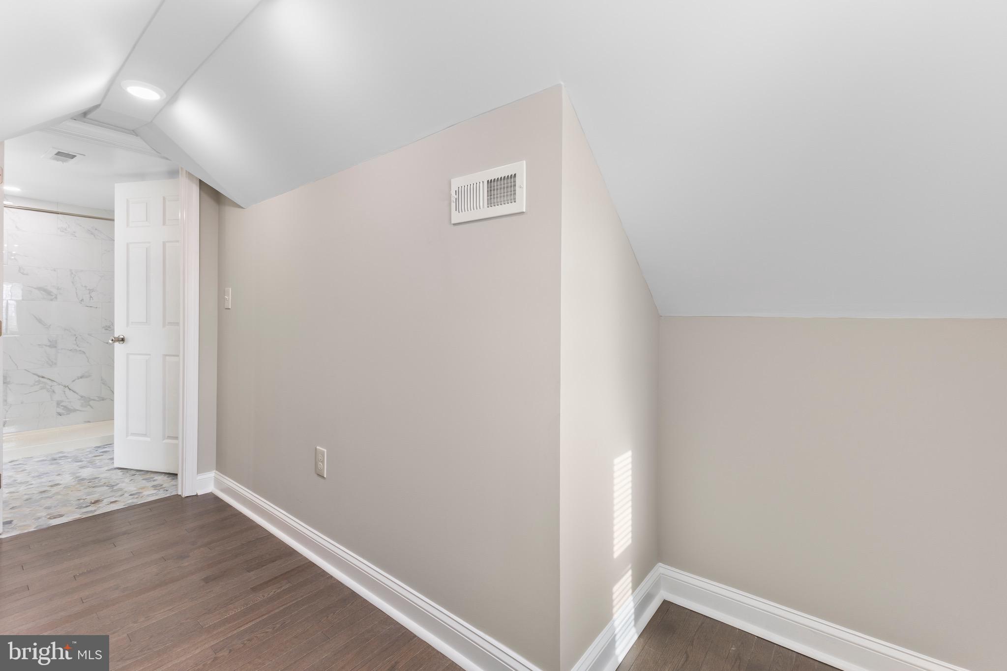 FAIRLAND GARDENS - Residential