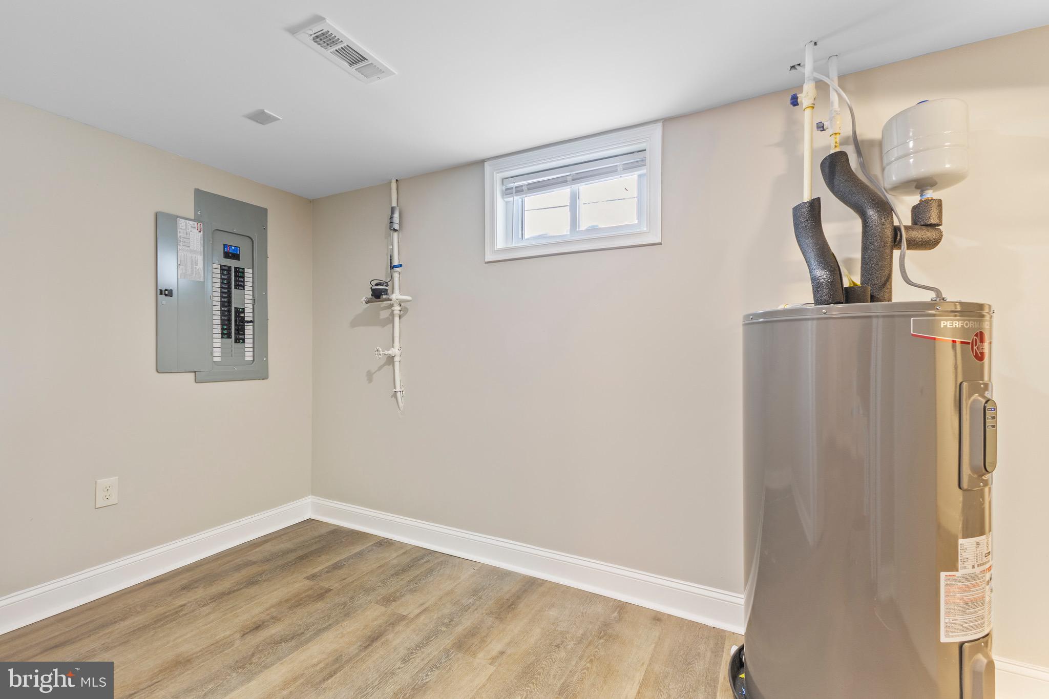 FAIRLAND GARDENS - Residential