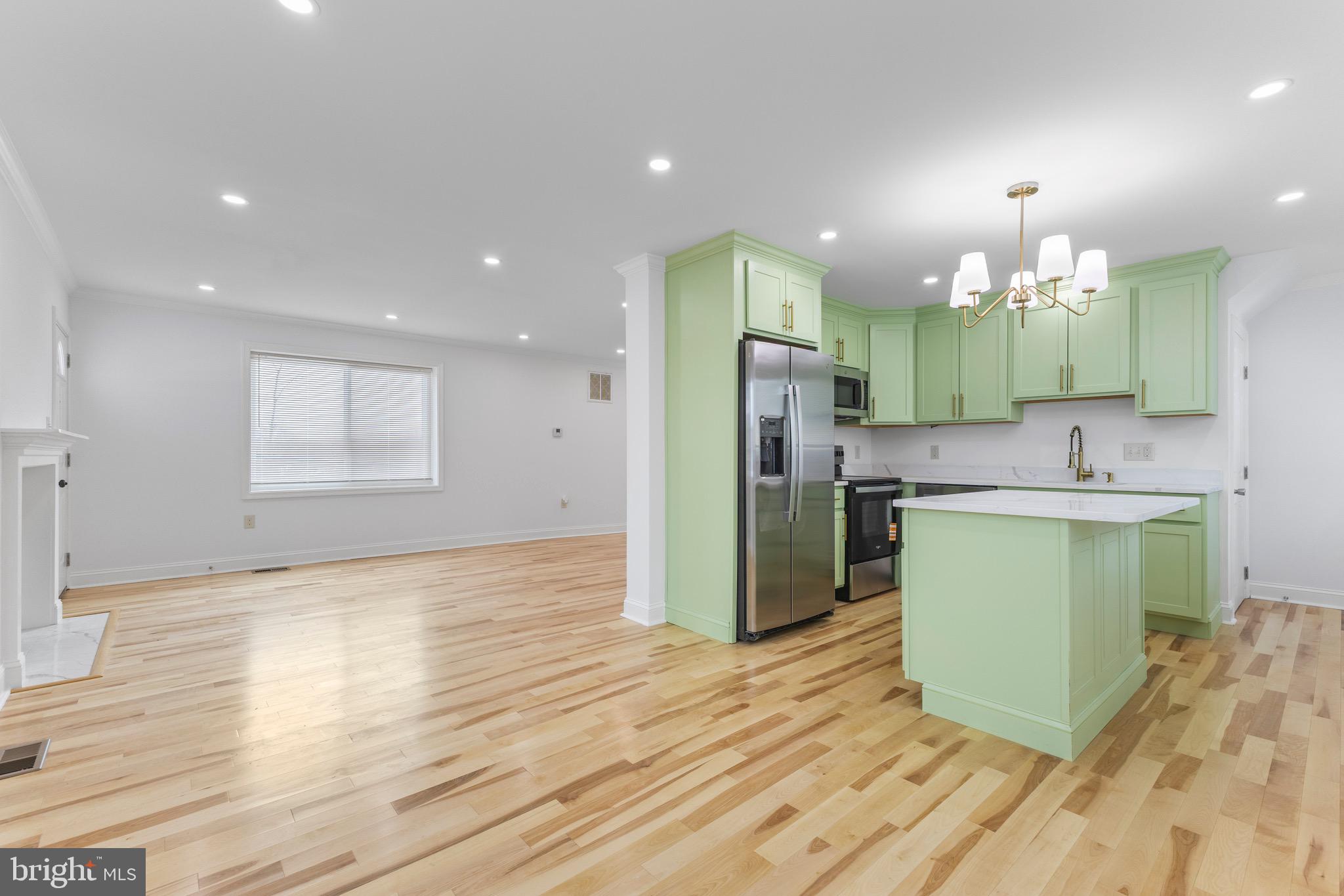 FAIRLAND GARDENS - Residential