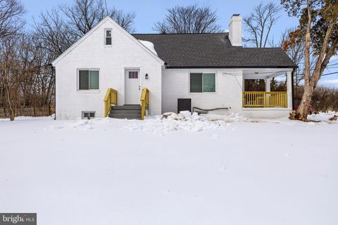 3213 GREENCASTLE ROAD BURTONSVILLE MD 20866