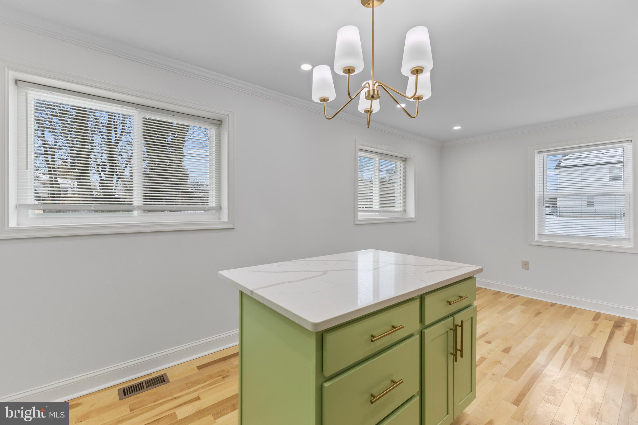 FAIRLAND GARDENS - Residential