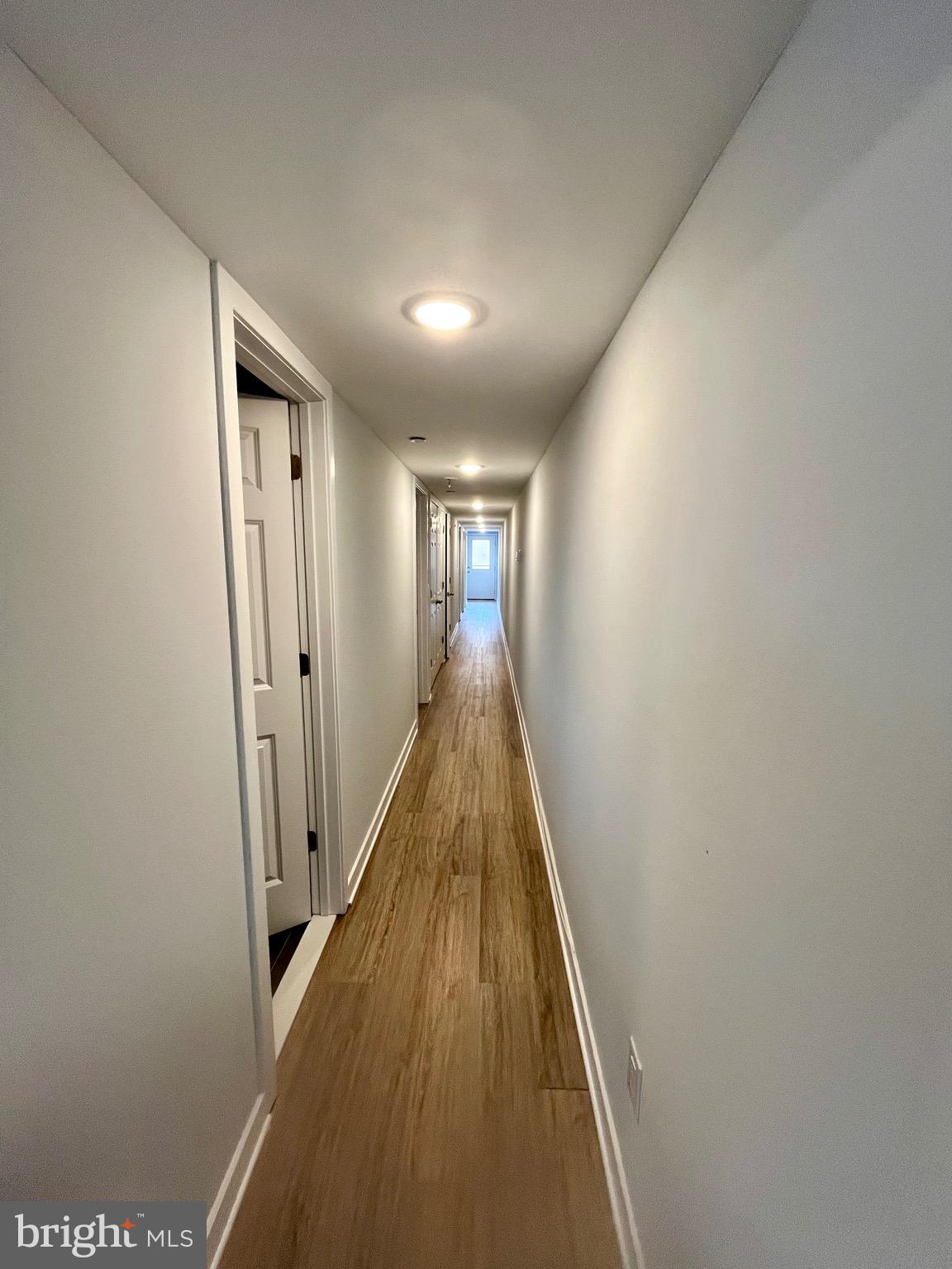UNIVERSITY CITY - Commercial Sale