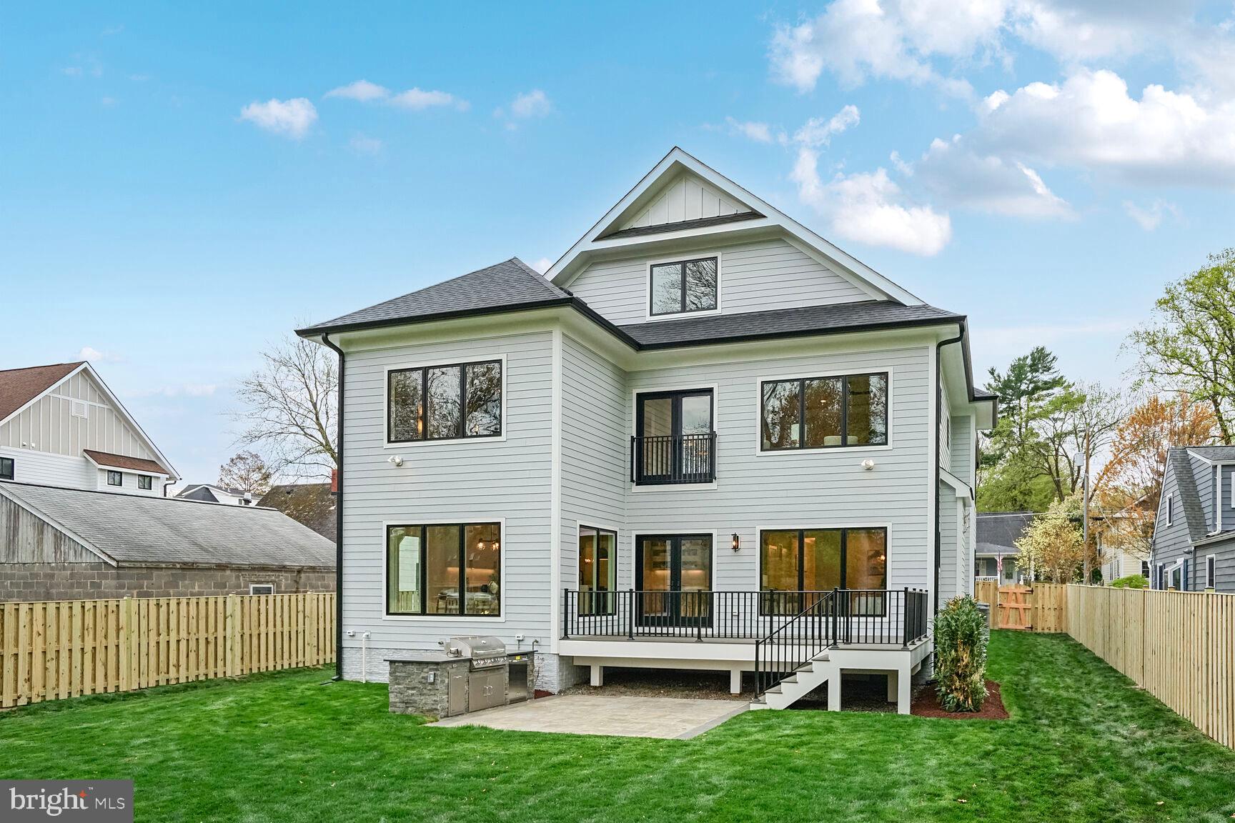 VIRGINIA FOREST - Residential