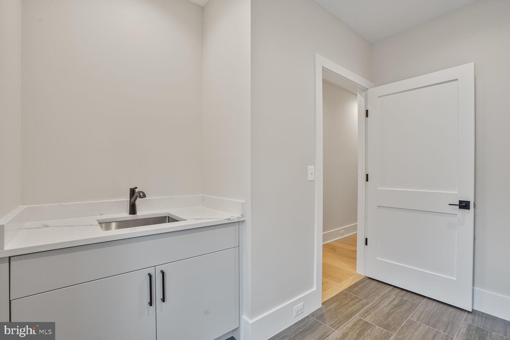 VIRGINIA FOREST - Residential