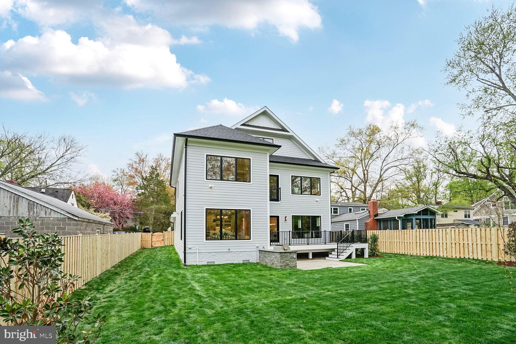 VIRGINIA FOREST - Residential