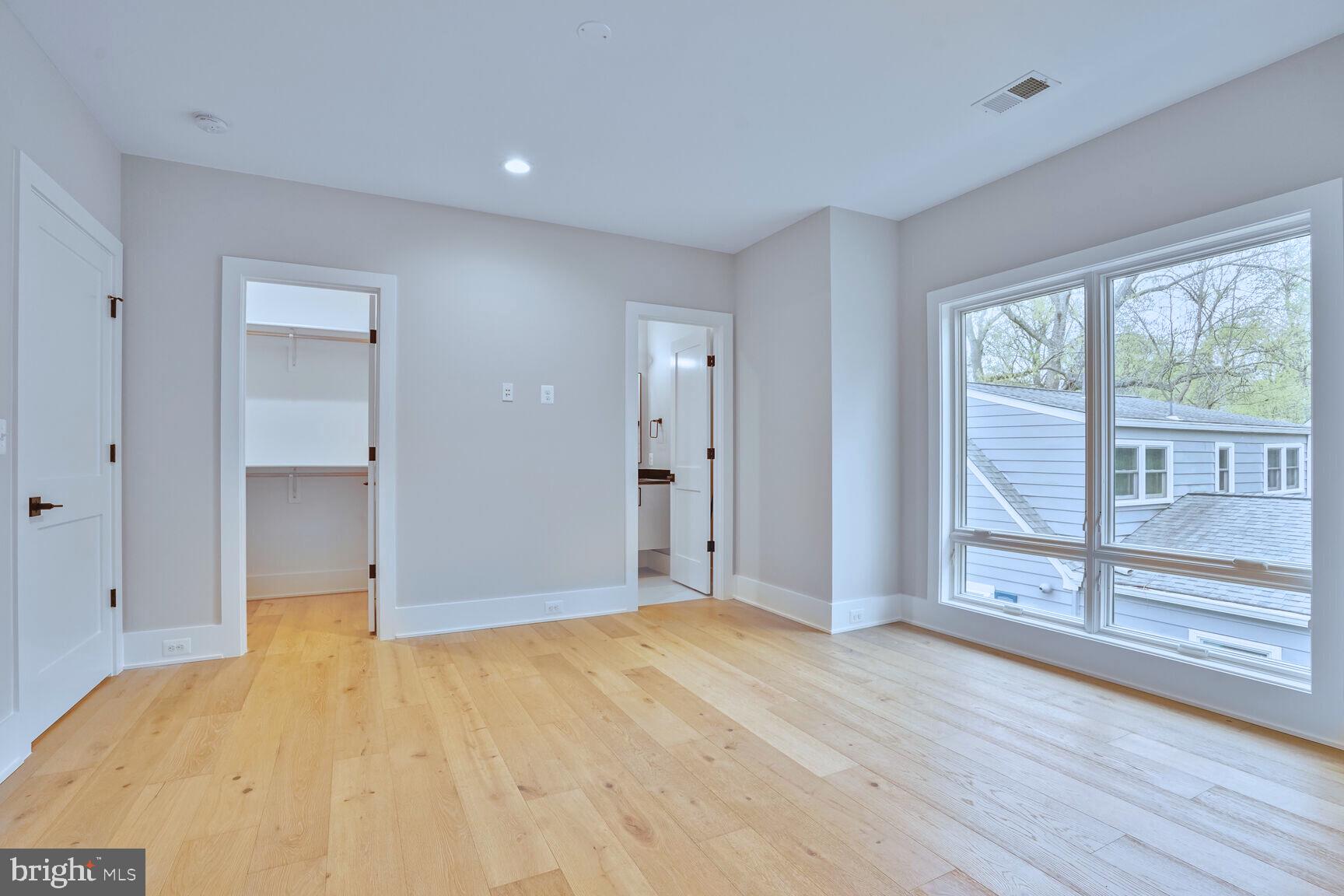 VIRGINIA FOREST - Residential