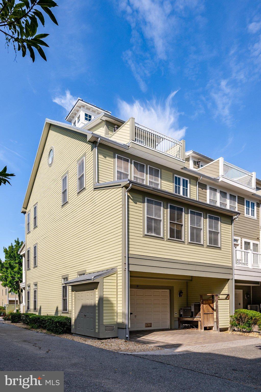 25 BEACH WALK LANE 25Q