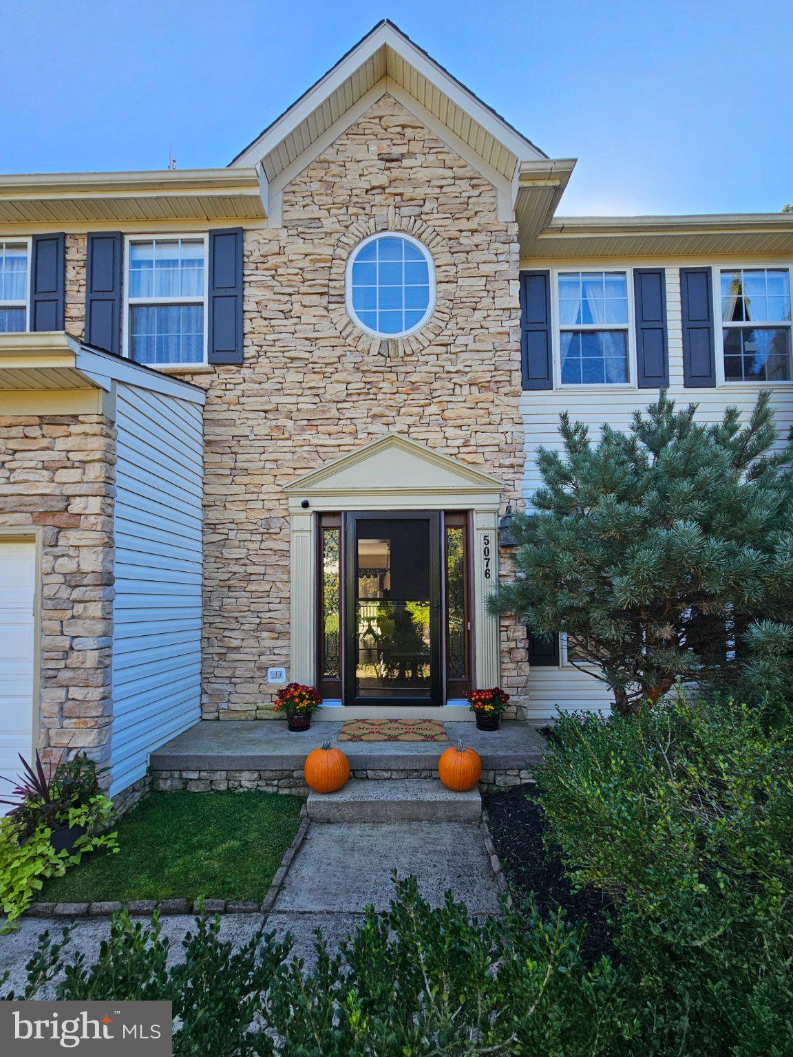 5076 SPRINGHOUSE CIRCLE