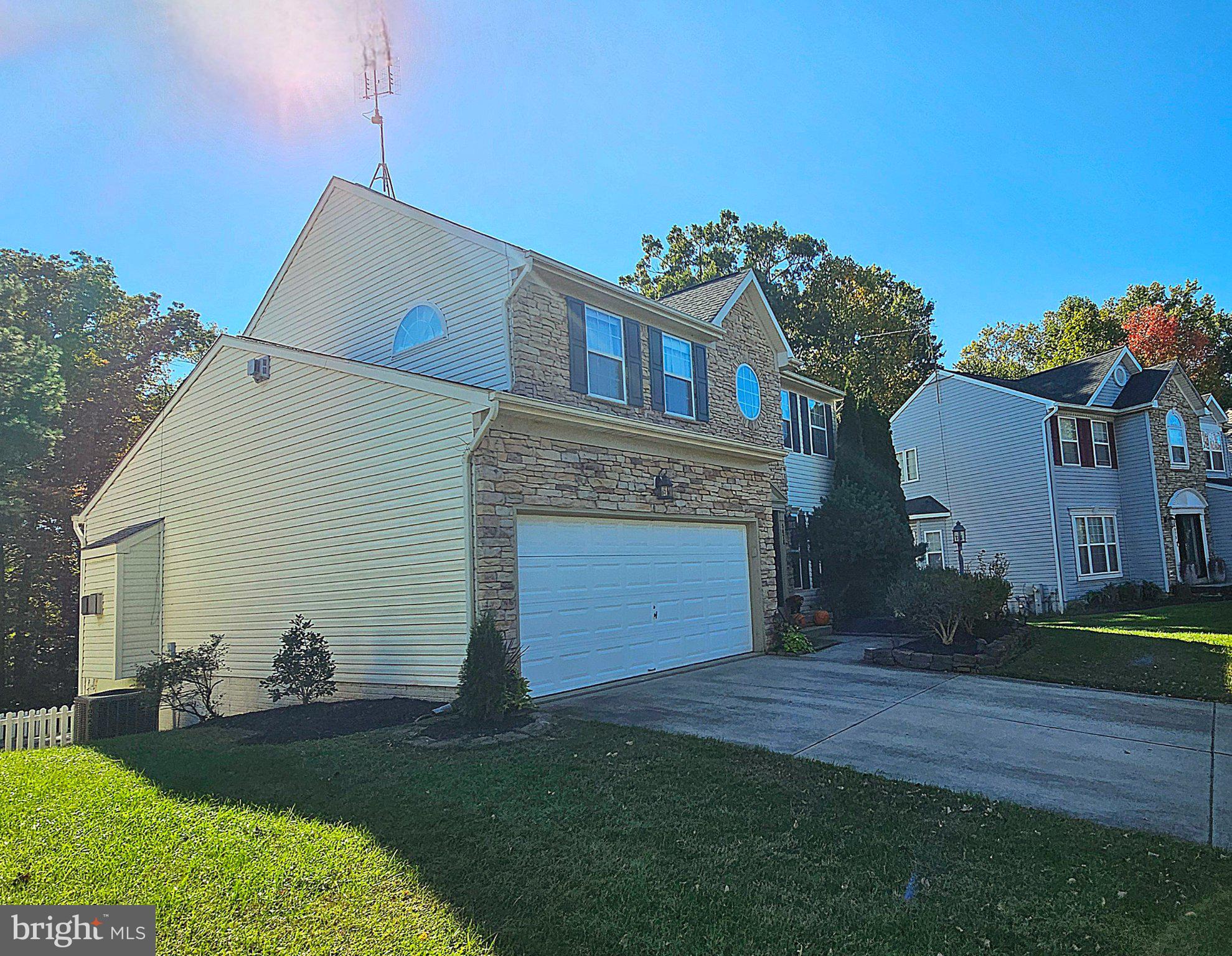 5076 SPRINGHOUSE CIRCLE
