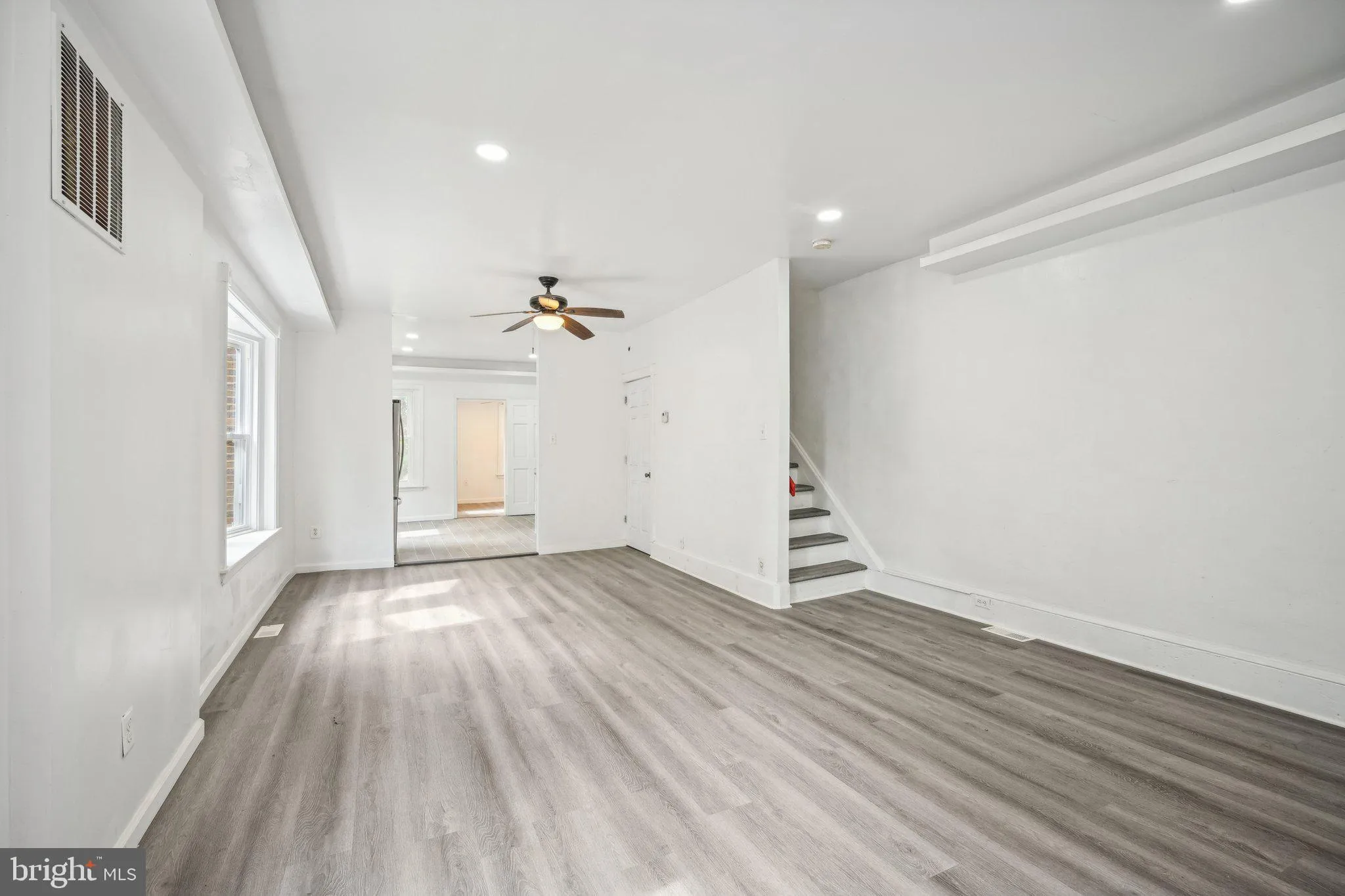 Crum Lynne, Pennsylvania 19022, United States, 3 Bedrooms Bedrooms, ,1 BathroomBathrooms,Residential,Active,43199