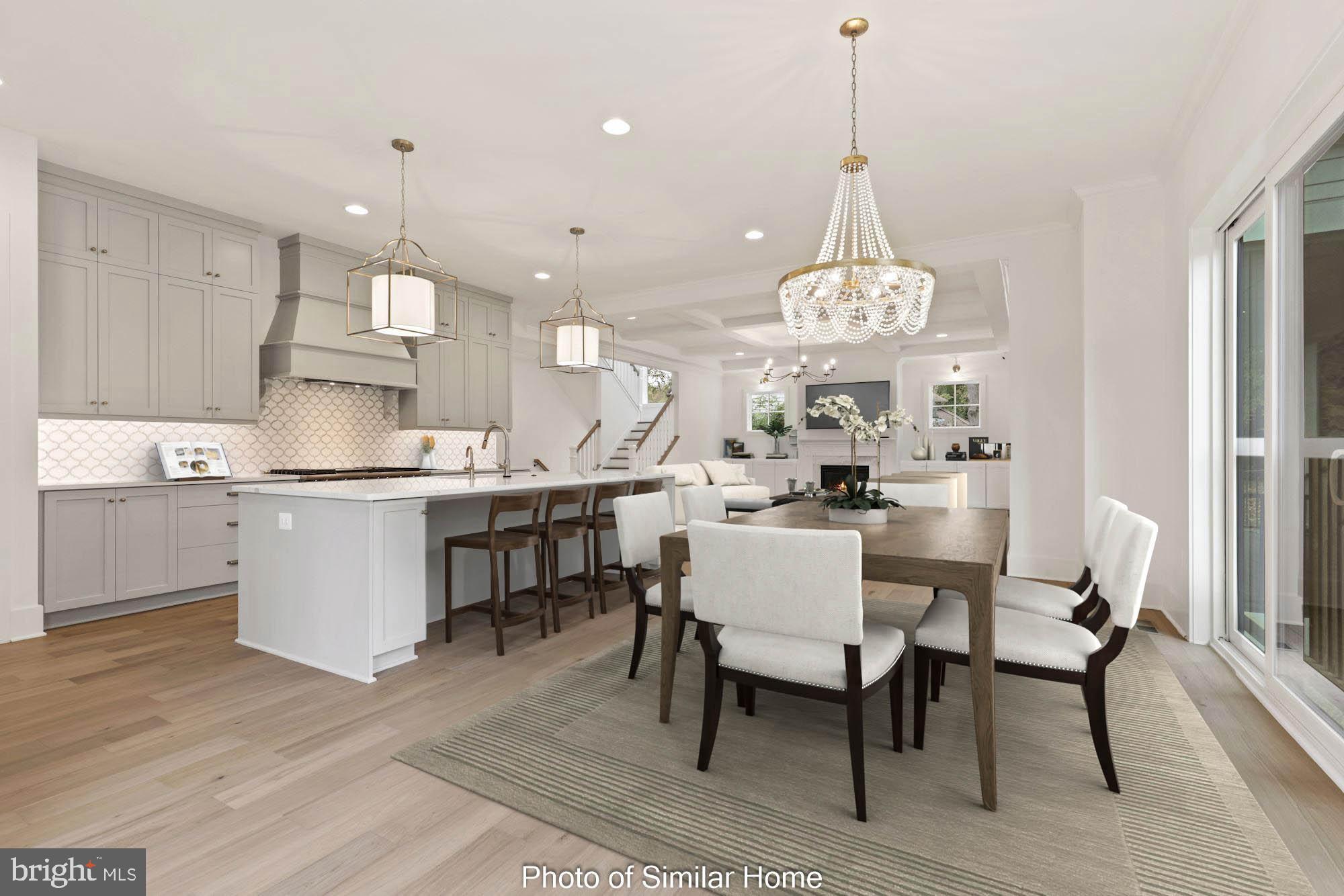 LYON VILLAGE - Residential