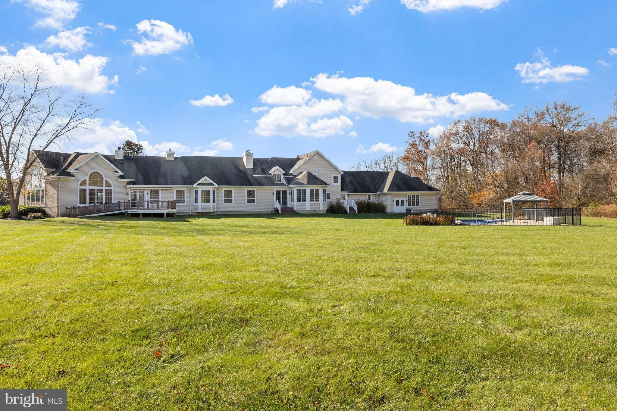 Chesterfield, New Jersey 08515, United States, 5 Bedrooms Bedrooms, ,5 BathroomsBathrooms,Residential,Contingent,246836