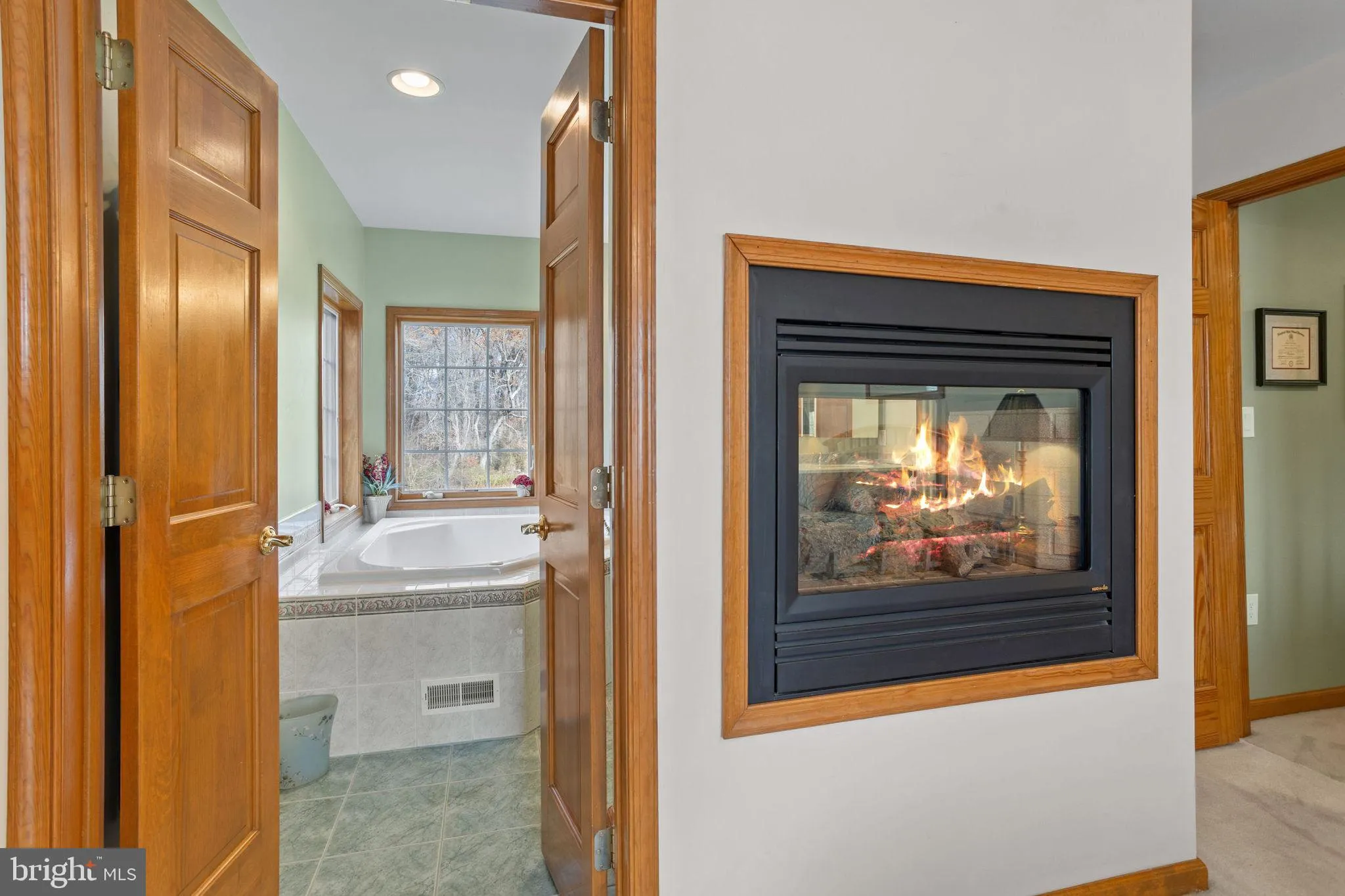 Chesterfield, New Jersey 08515, United States, 5 Bedrooms Bedrooms, ,5 BathroomsBathrooms,Residential,Contingent,246836