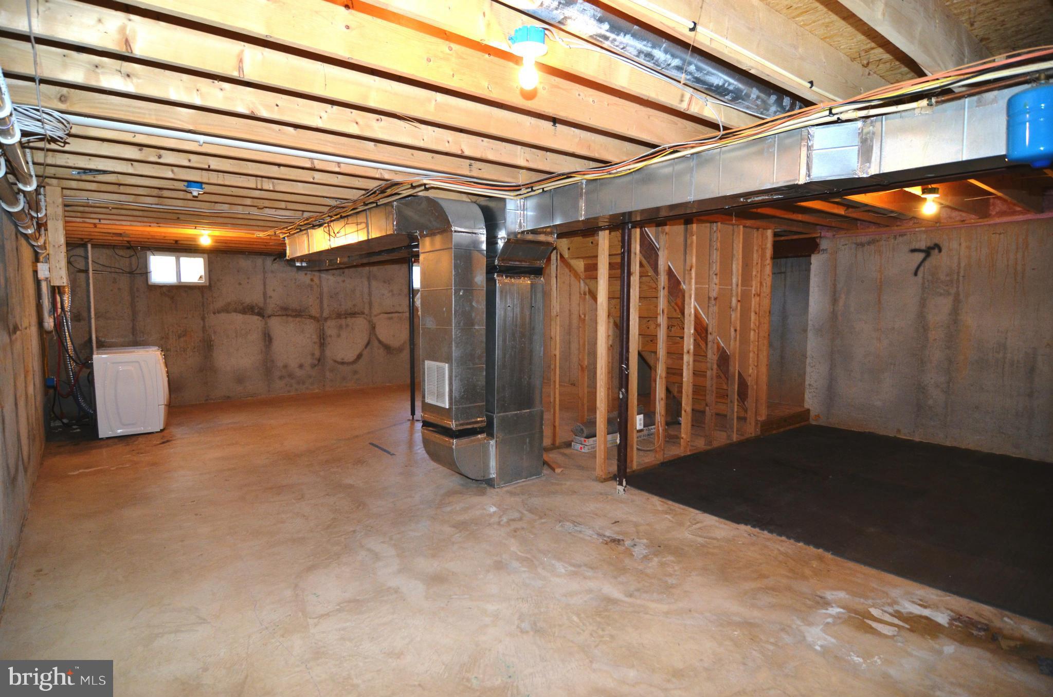 CHESAPEAKE RANCH ESTATES - Residential Lease