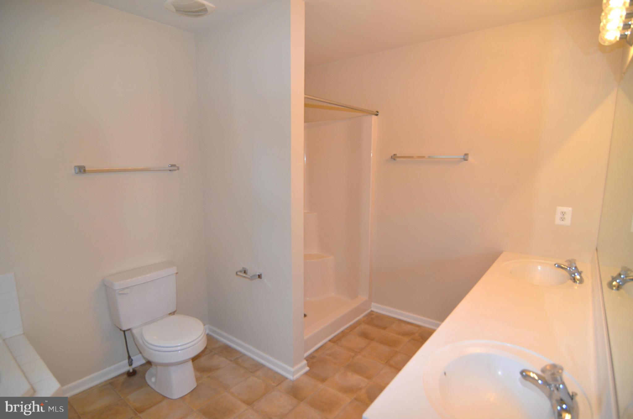 CHESAPEAKE RANCH ESTATES - Residential Lease