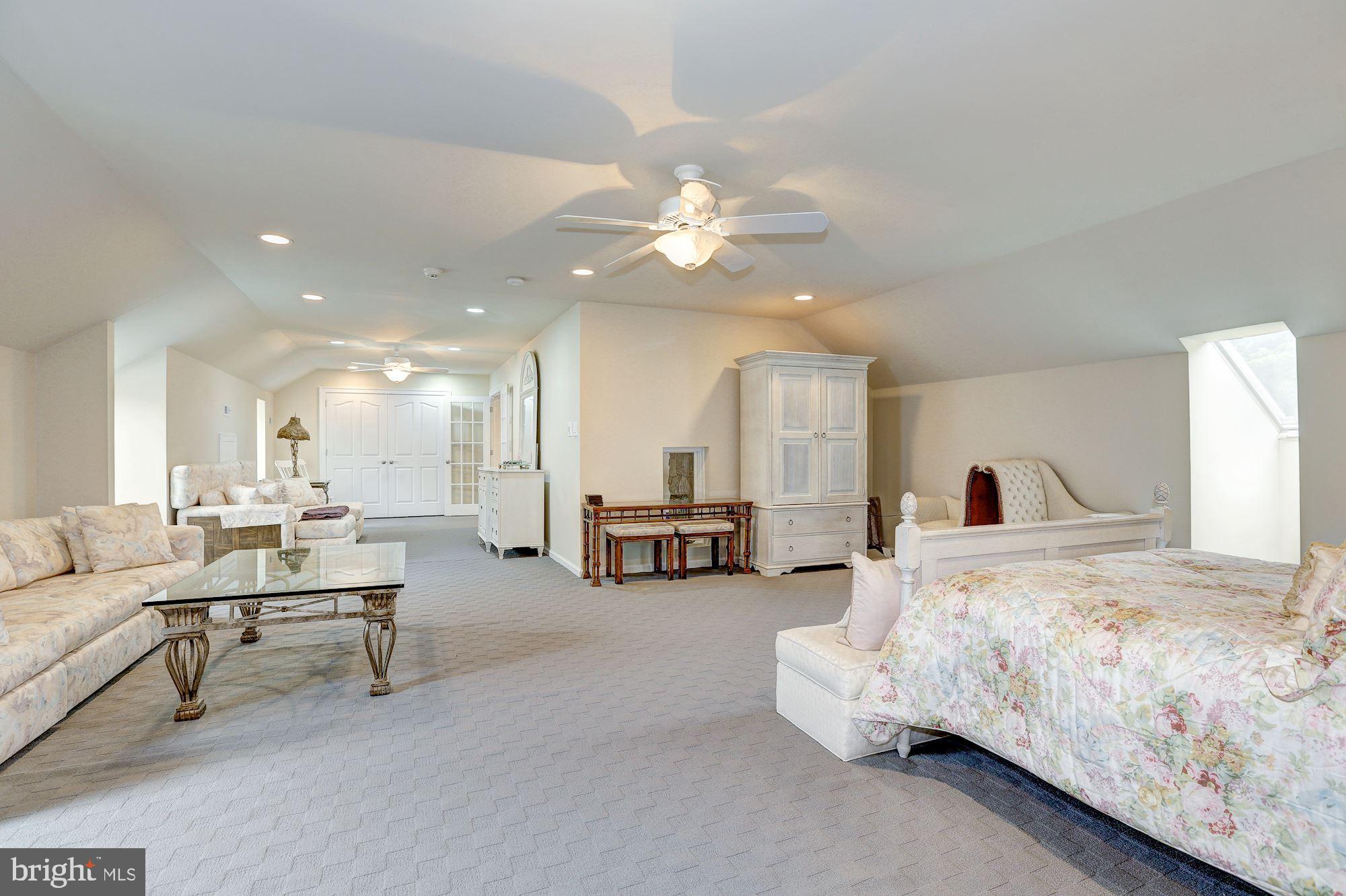 FAWCETT FARMS - Residential