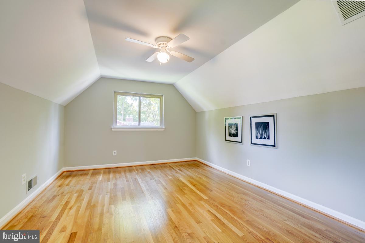 SEMINARY VALLEY - Residential