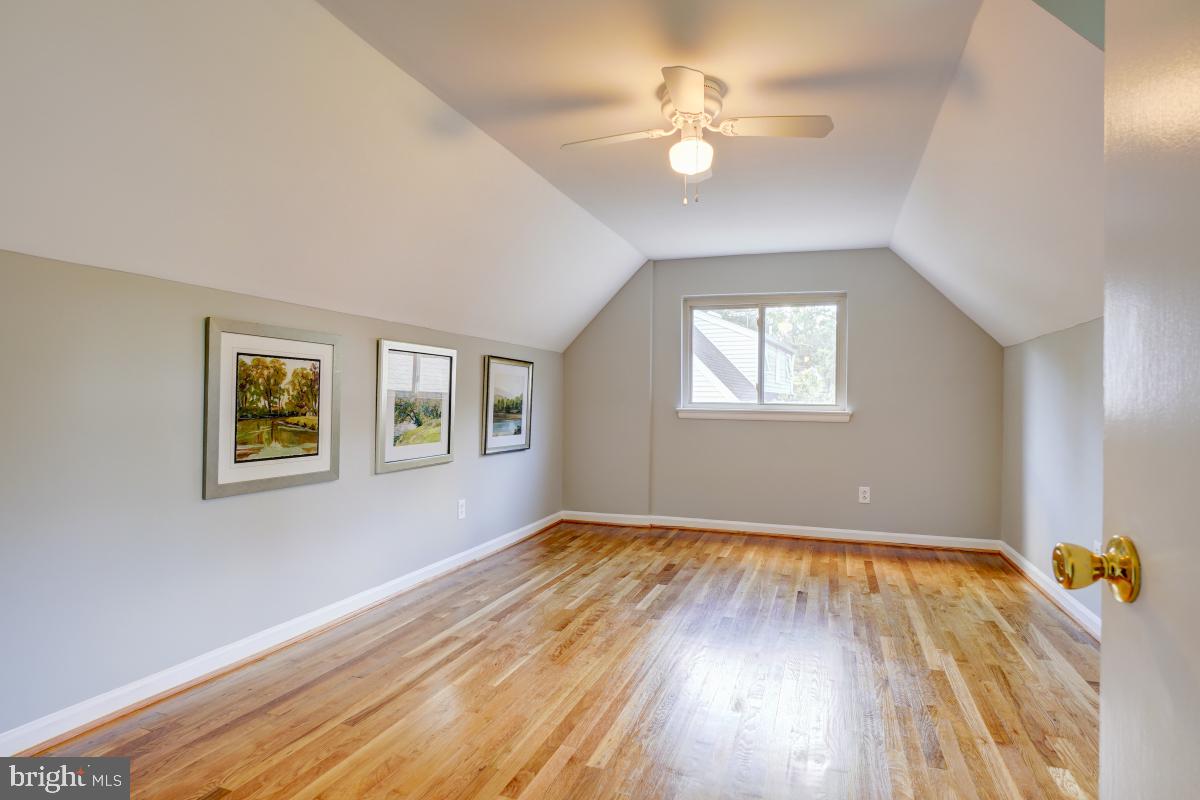 SEMINARY VALLEY - Residential