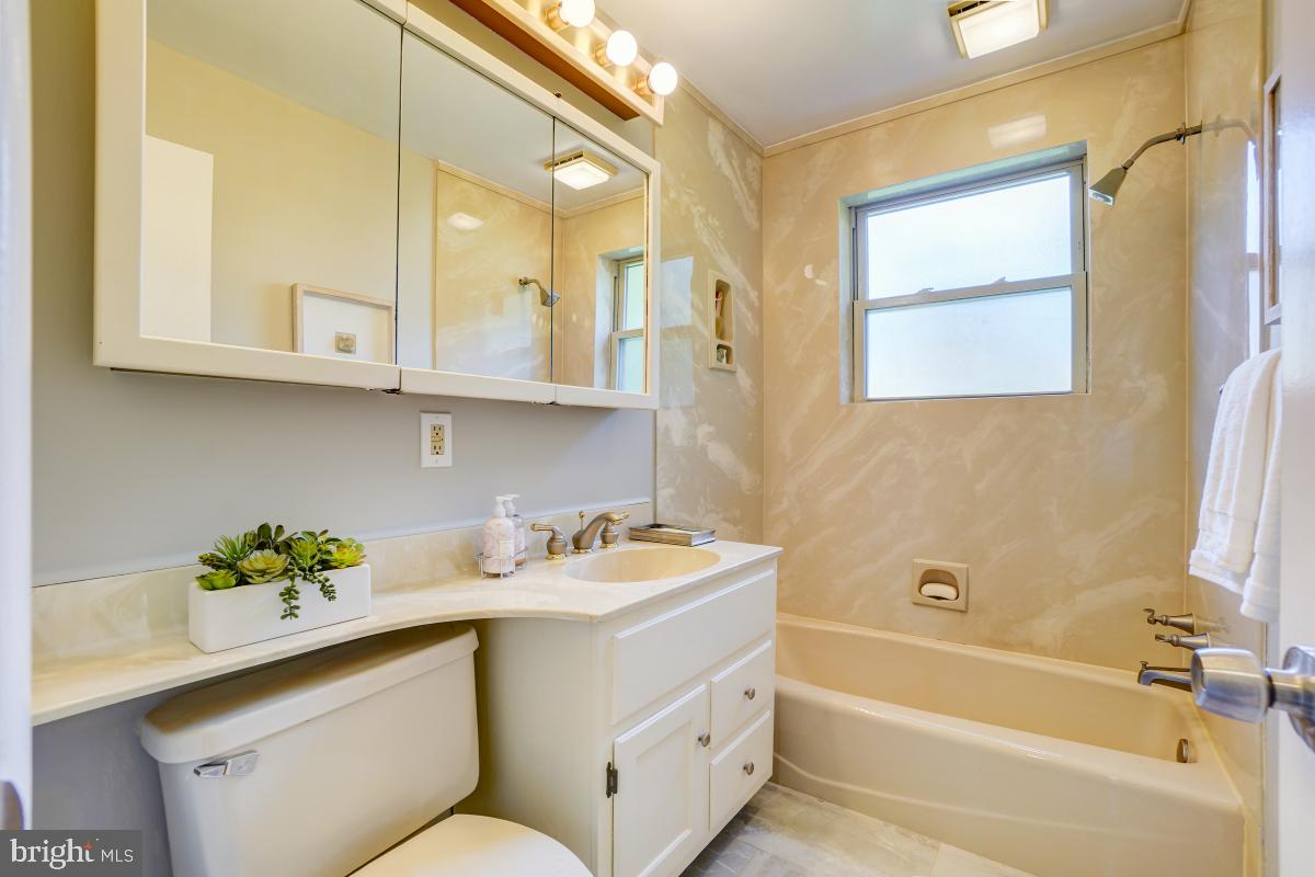 SEMINARY VALLEY - Residential