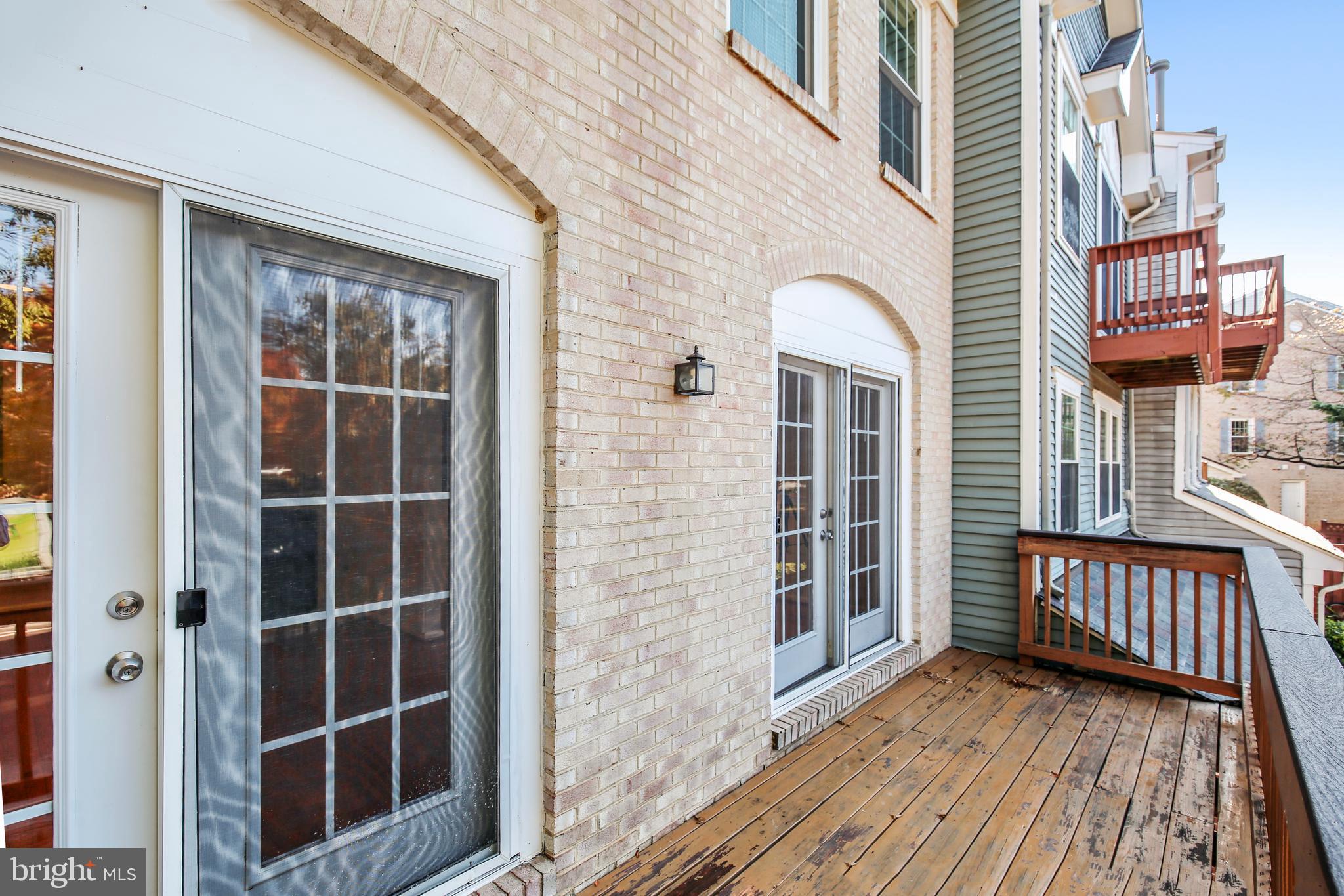 CARRIAGE PARK - Residential Lease