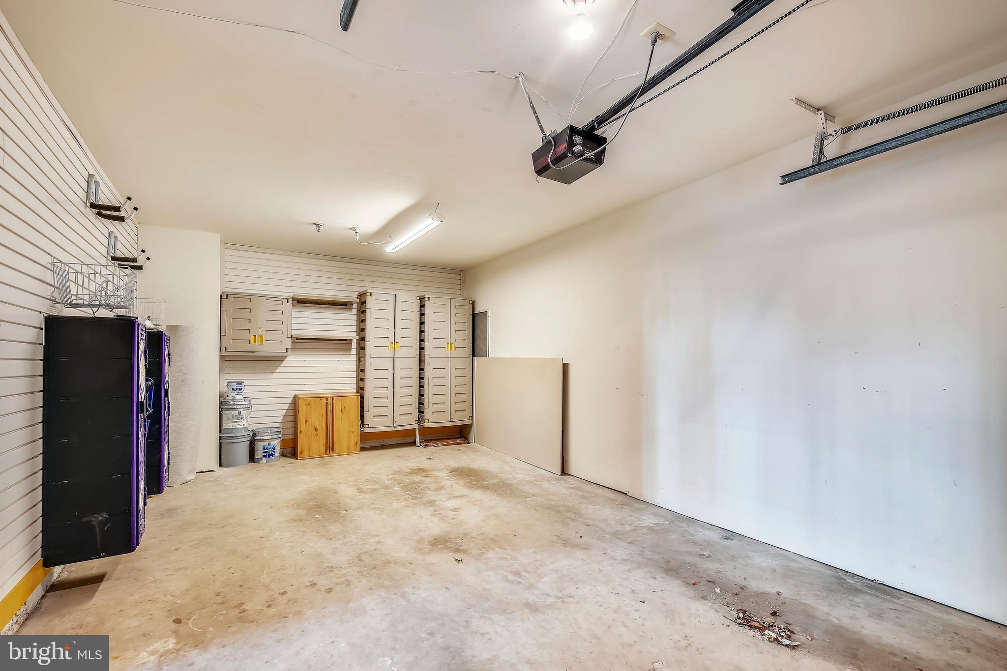 CARRIAGE PARK - Residential Lease