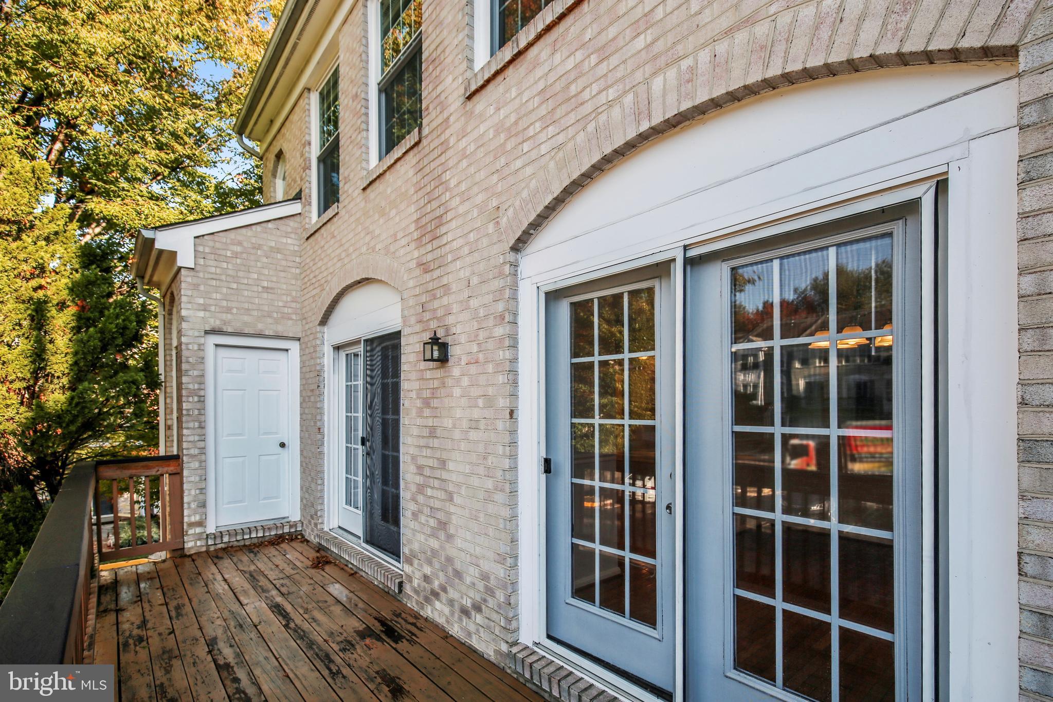 CARRIAGE PARK - Residential Lease