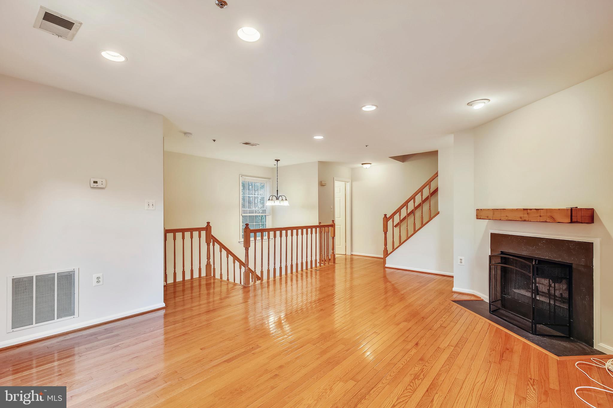 CARRIAGE PARK - Residential Lease