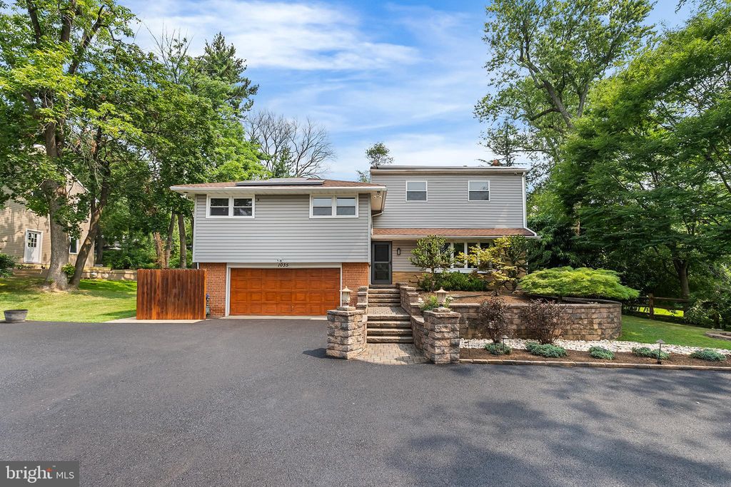 Photo of 1035 Kipling Road, JENKINTOWN, PA 19046 (MLS # PAMC2155138)