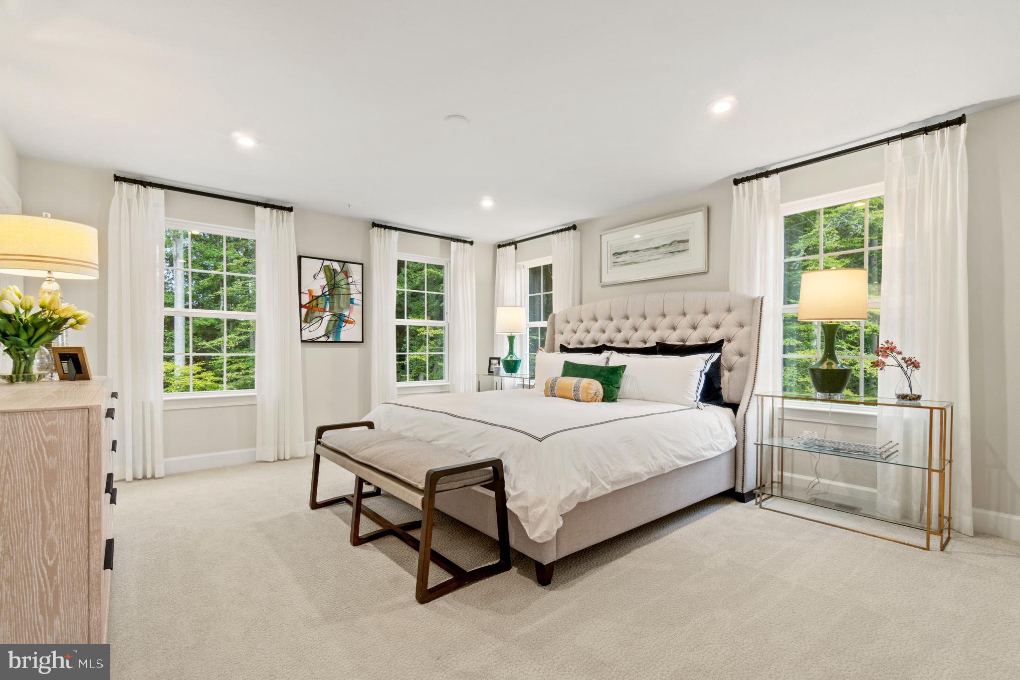 MARLBORO RIDGE - Residential