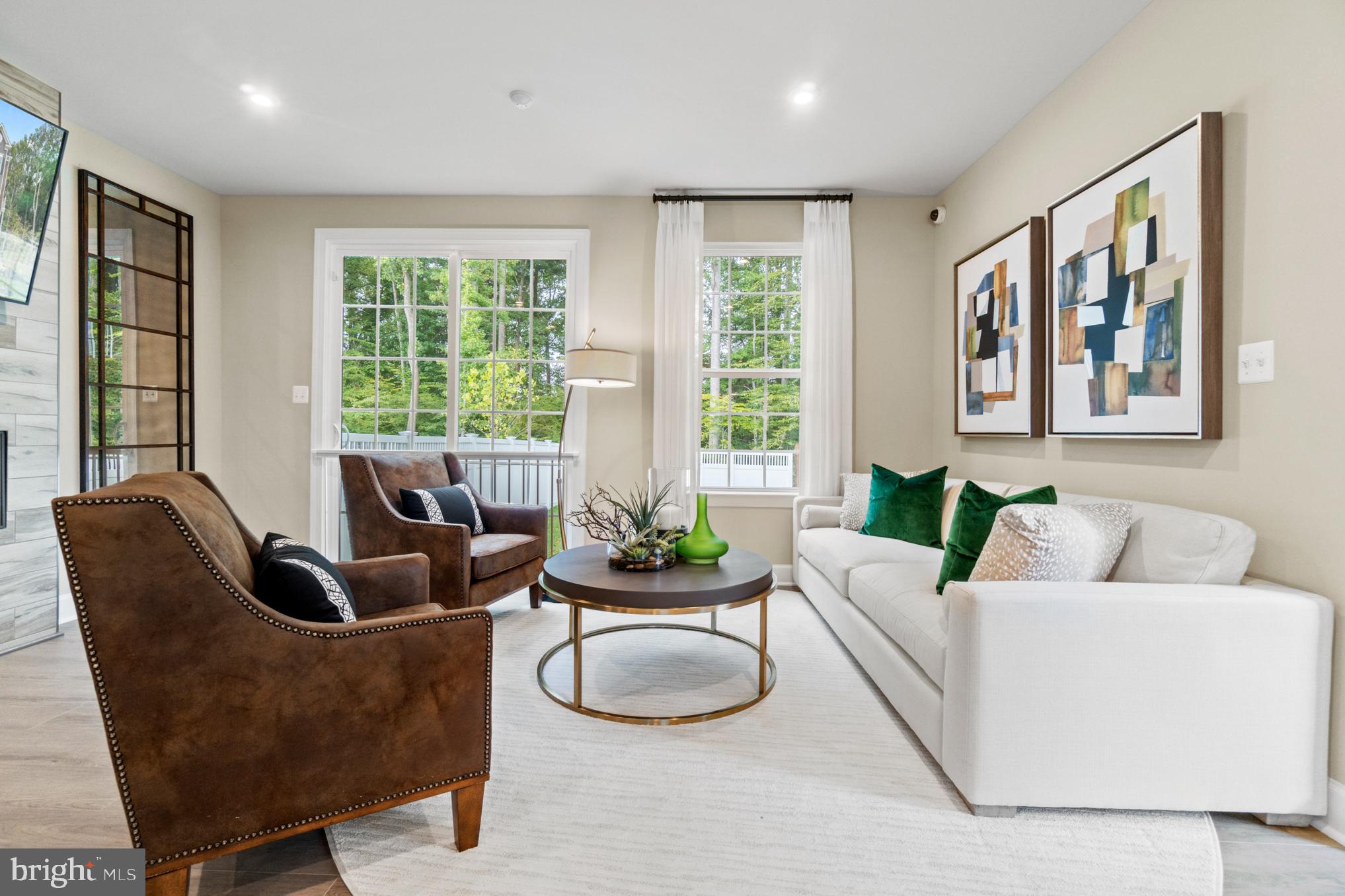 MARLBORO RIDGE - Residential