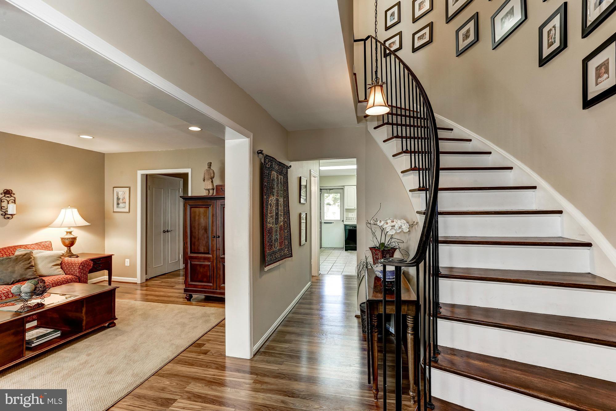 CHARLESTOWN - Residential