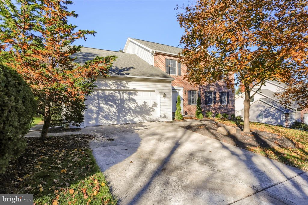 Photo of 1090 Memory Lane, MECHANICSBURG, PA 17050 (MLS # PACB2048308)