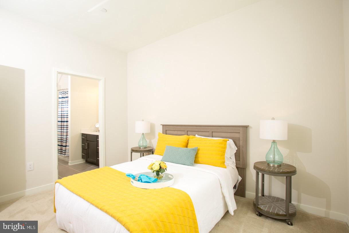 OLD CITY - Residential Lease