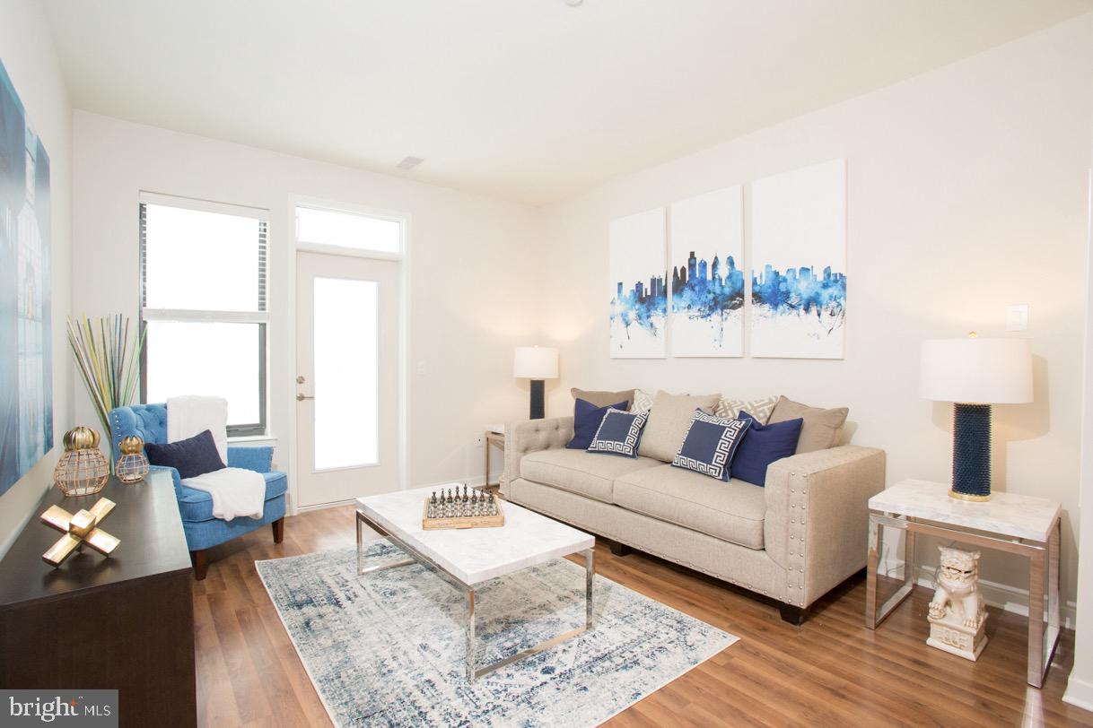 OLD CITY - Residential Lease