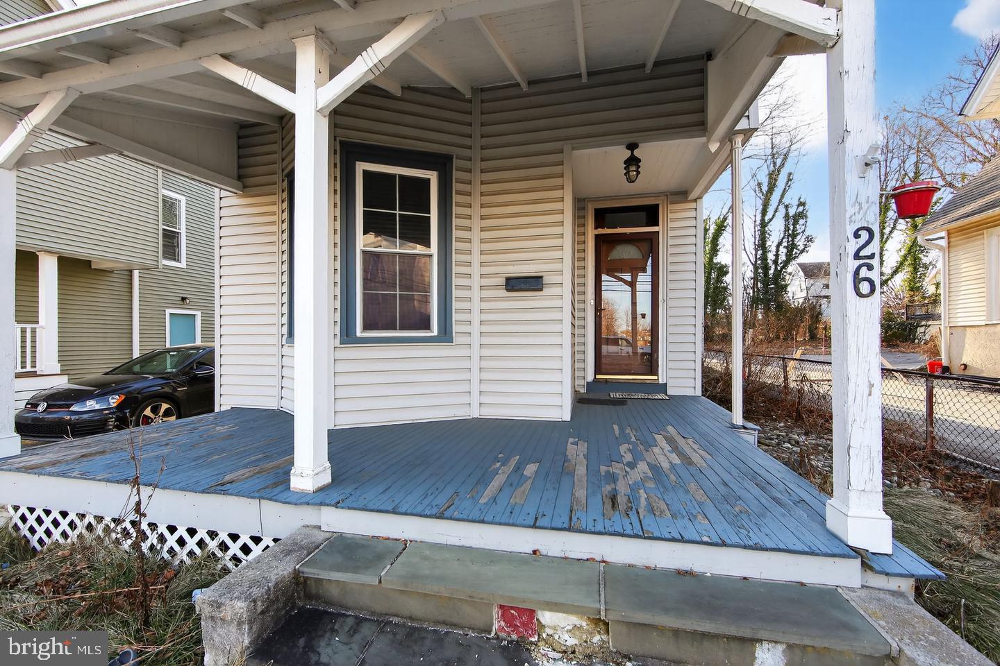 26 WATERLOO AVENUE