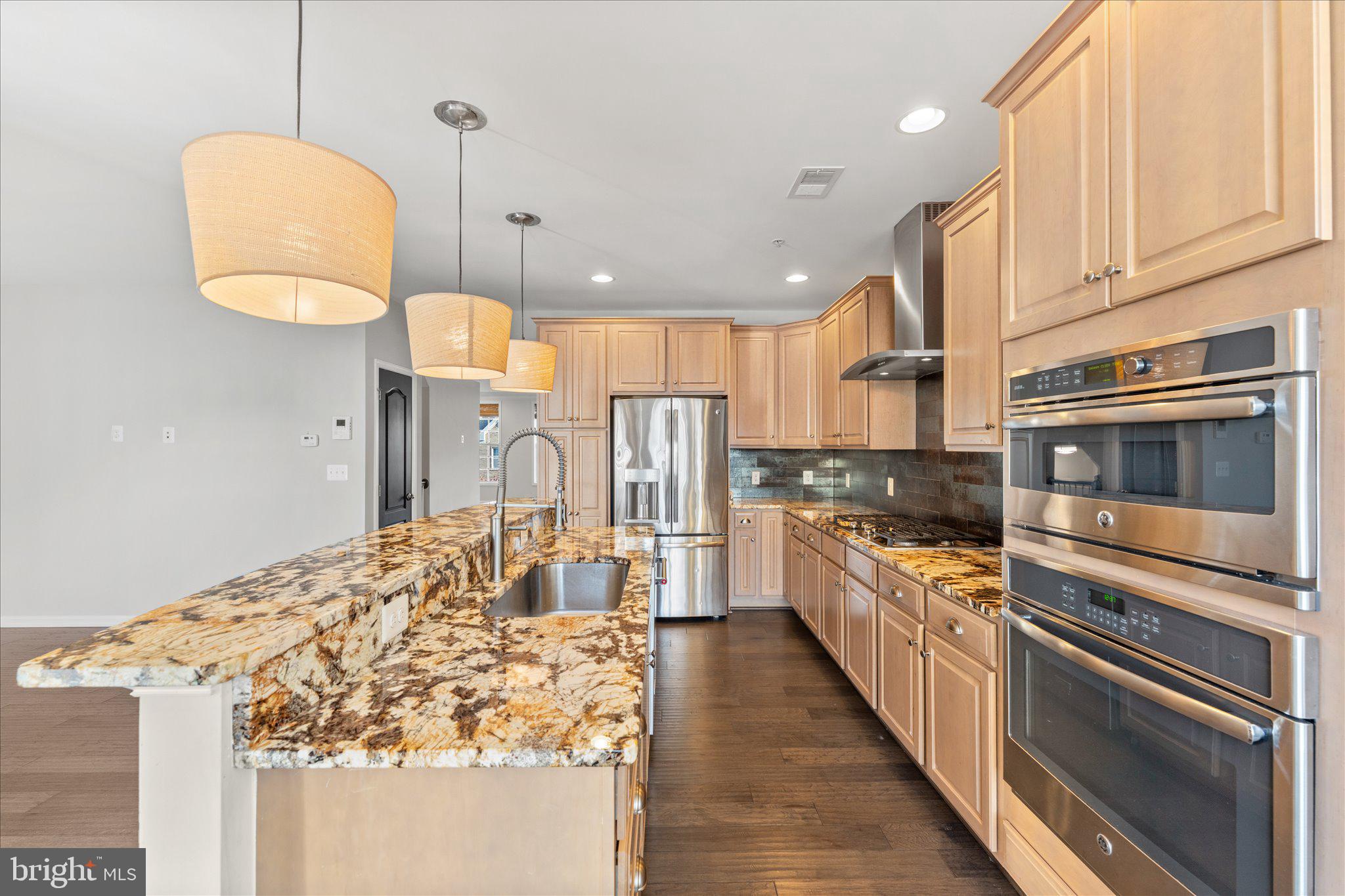 BUCKINGHAM AT LOUDOUN VALLEY - Residential Lease