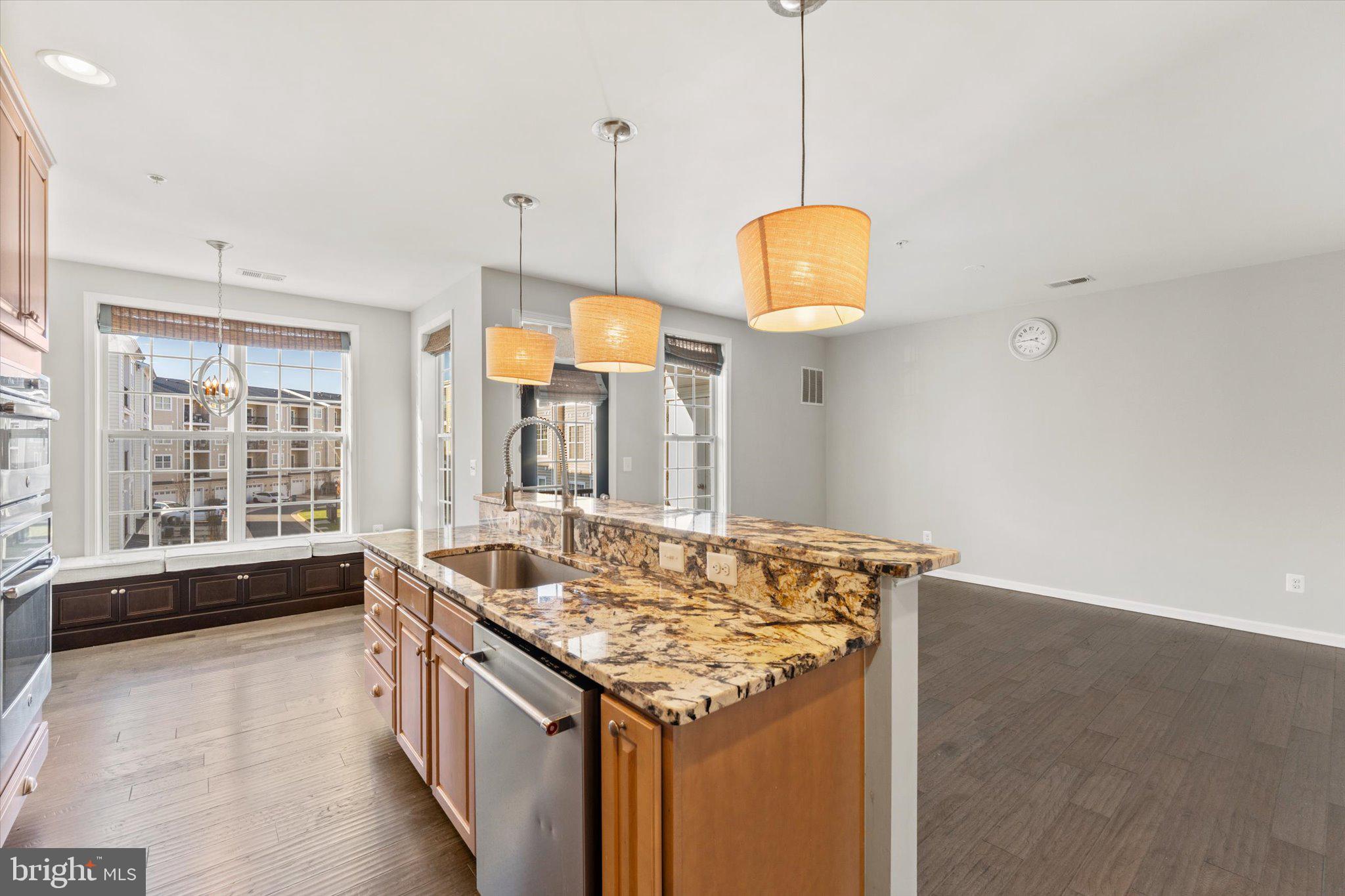 BUCKINGHAM AT LOUDOUN VALLEY - Residential Lease