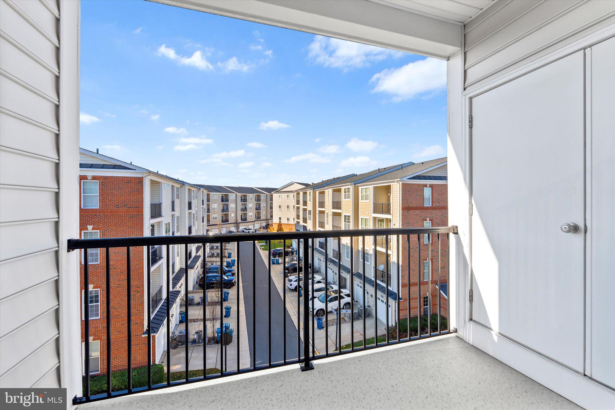 BUCKINGHAM AT LOUDOUN VALLEY - Residential Lease