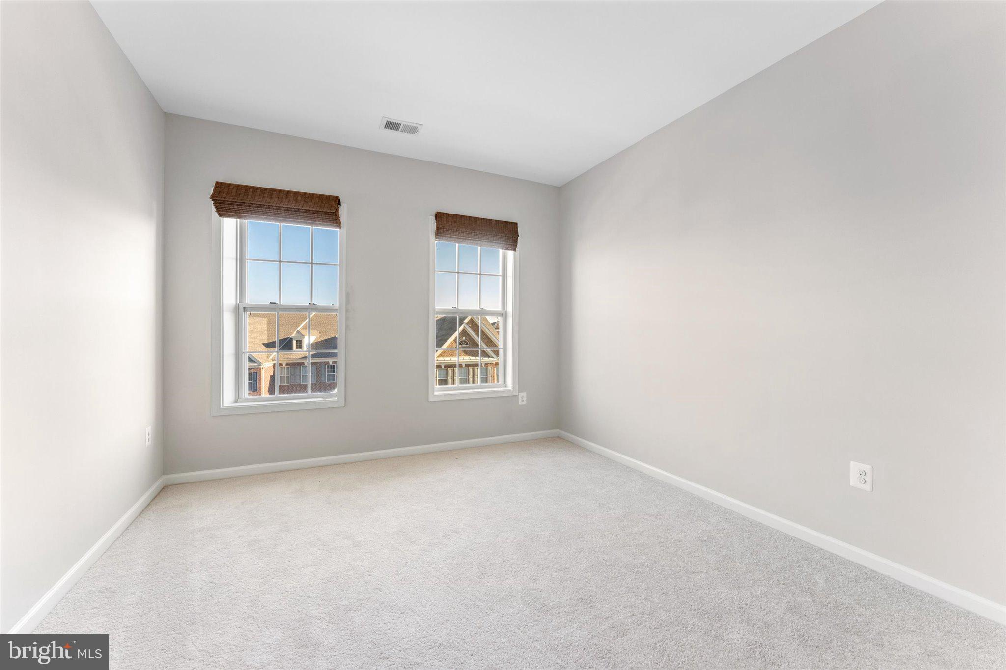 BUCKINGHAM AT LOUDOUN VALLEY - Residential Lease