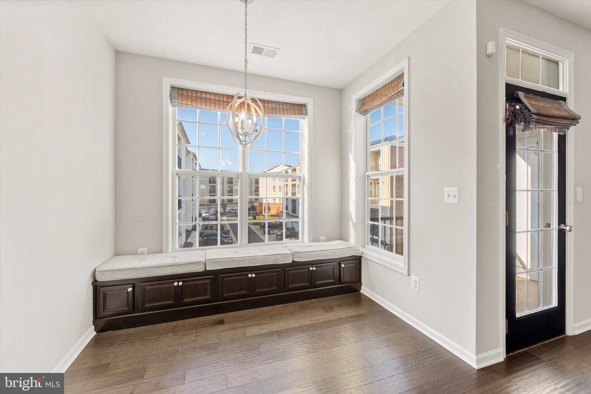 BUCKINGHAM AT LOUDOUN VALLEY - Residential Lease