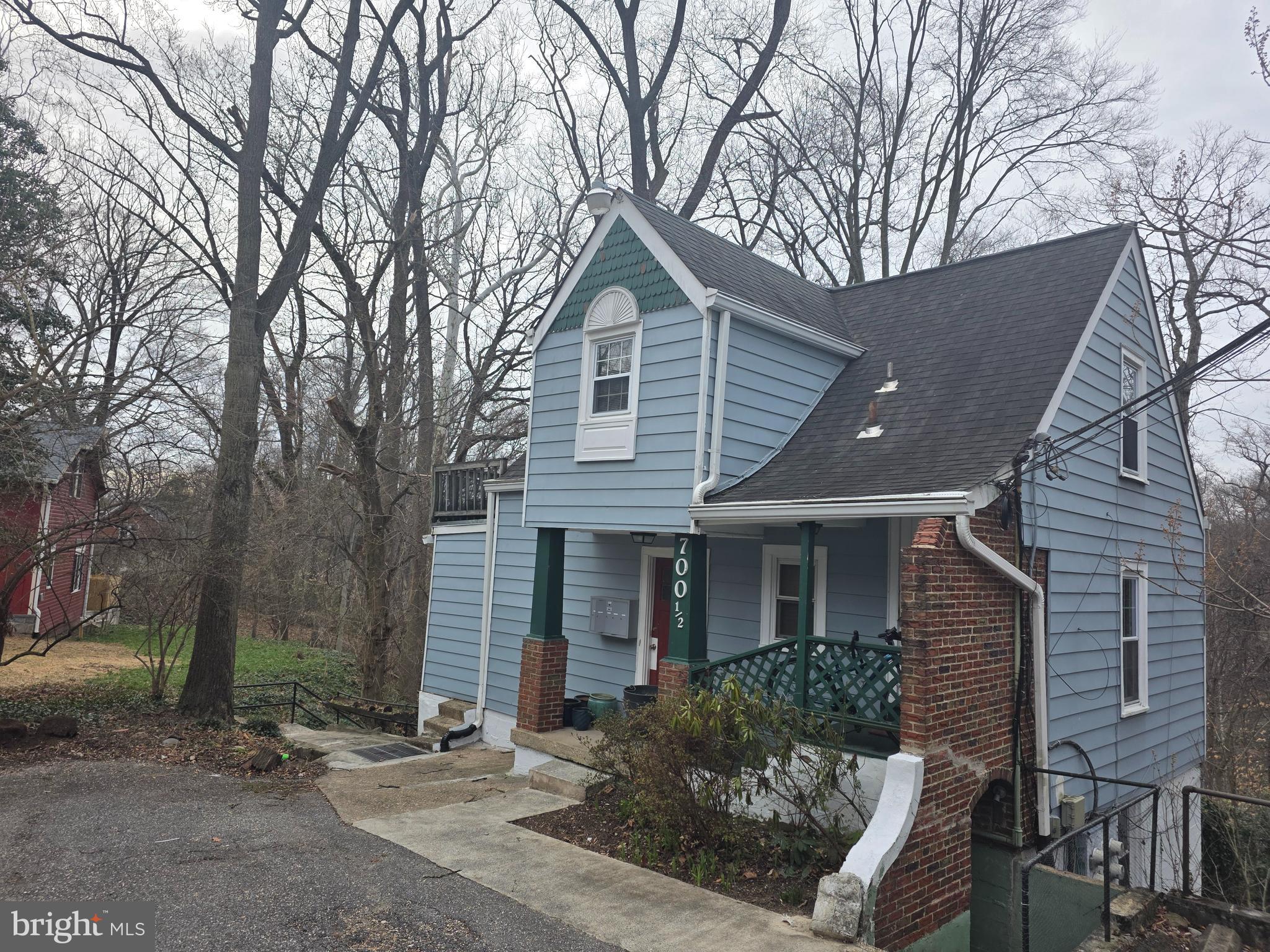 TAKOMA PARK - Commercial Sale