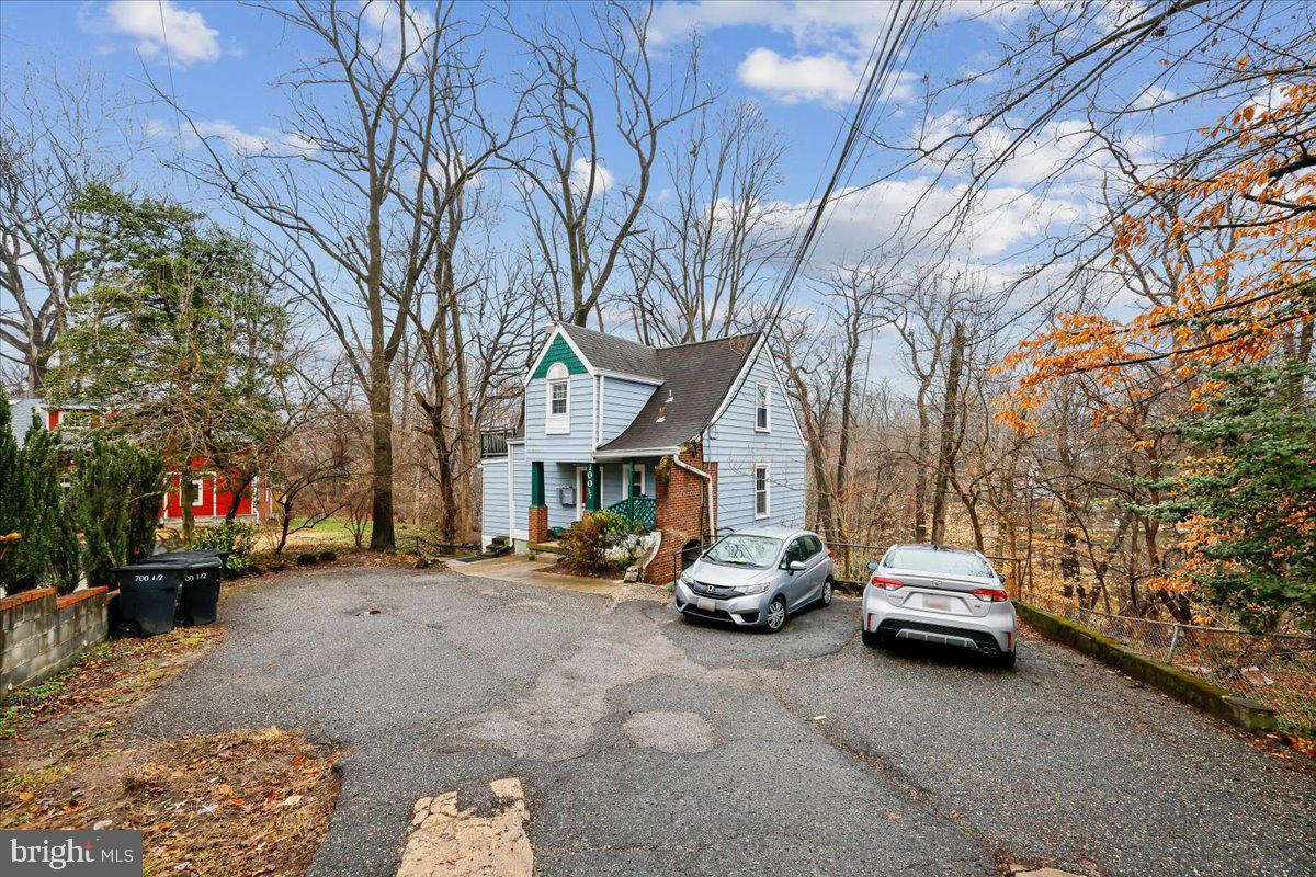 TAKOMA PARK - Commercial Sale