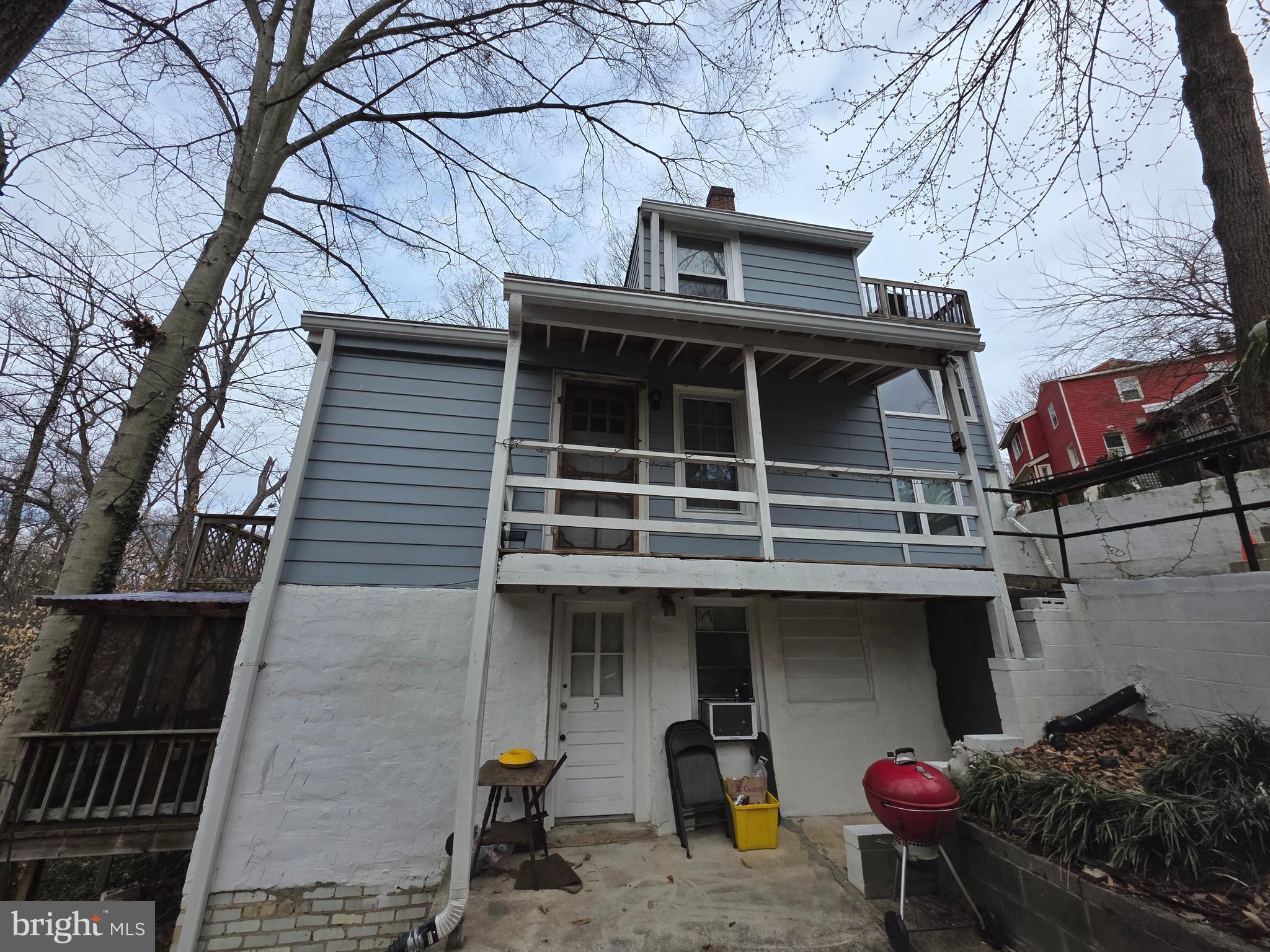 TAKOMA PARK - Commercial Sale
