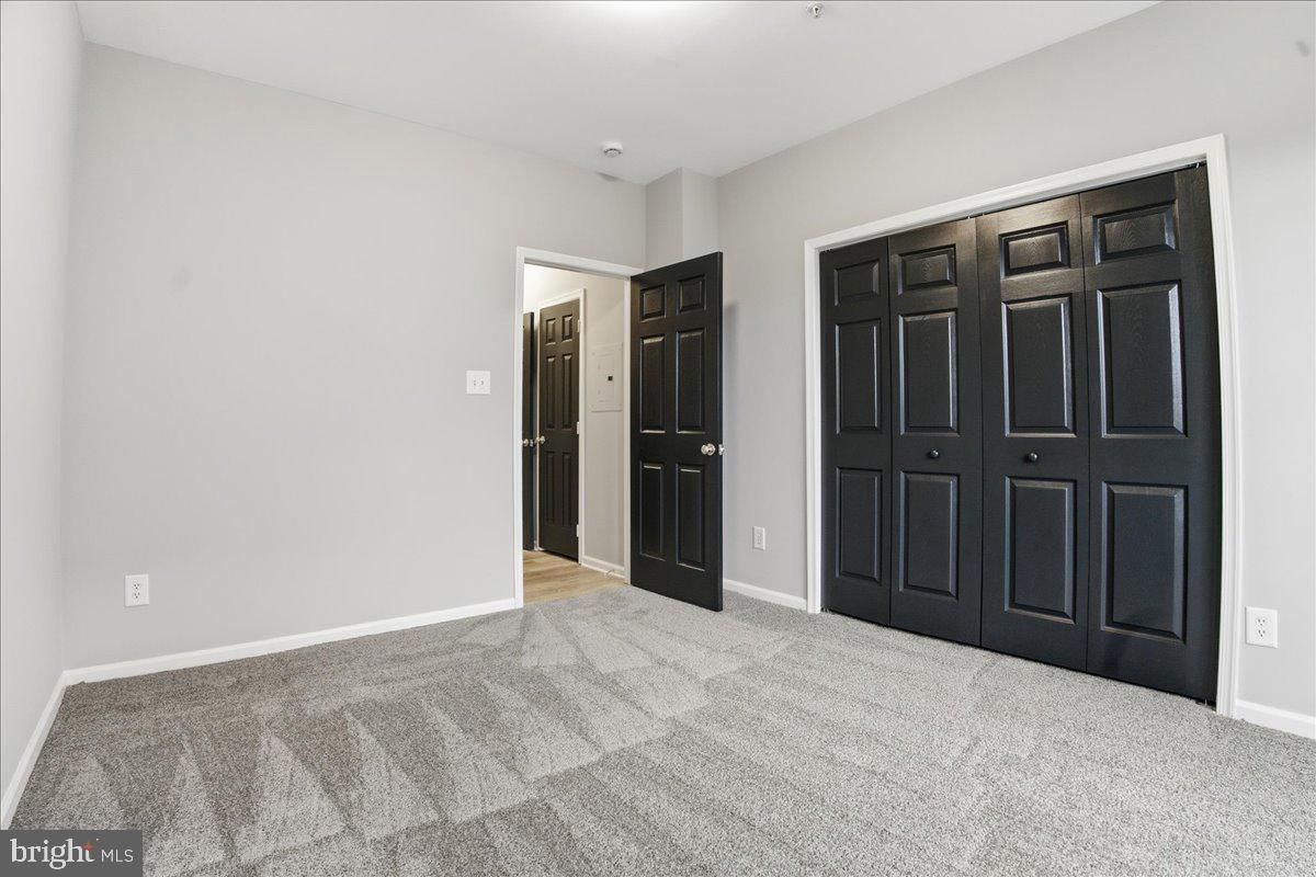 RIVERBEND AT CASCADES - Residential