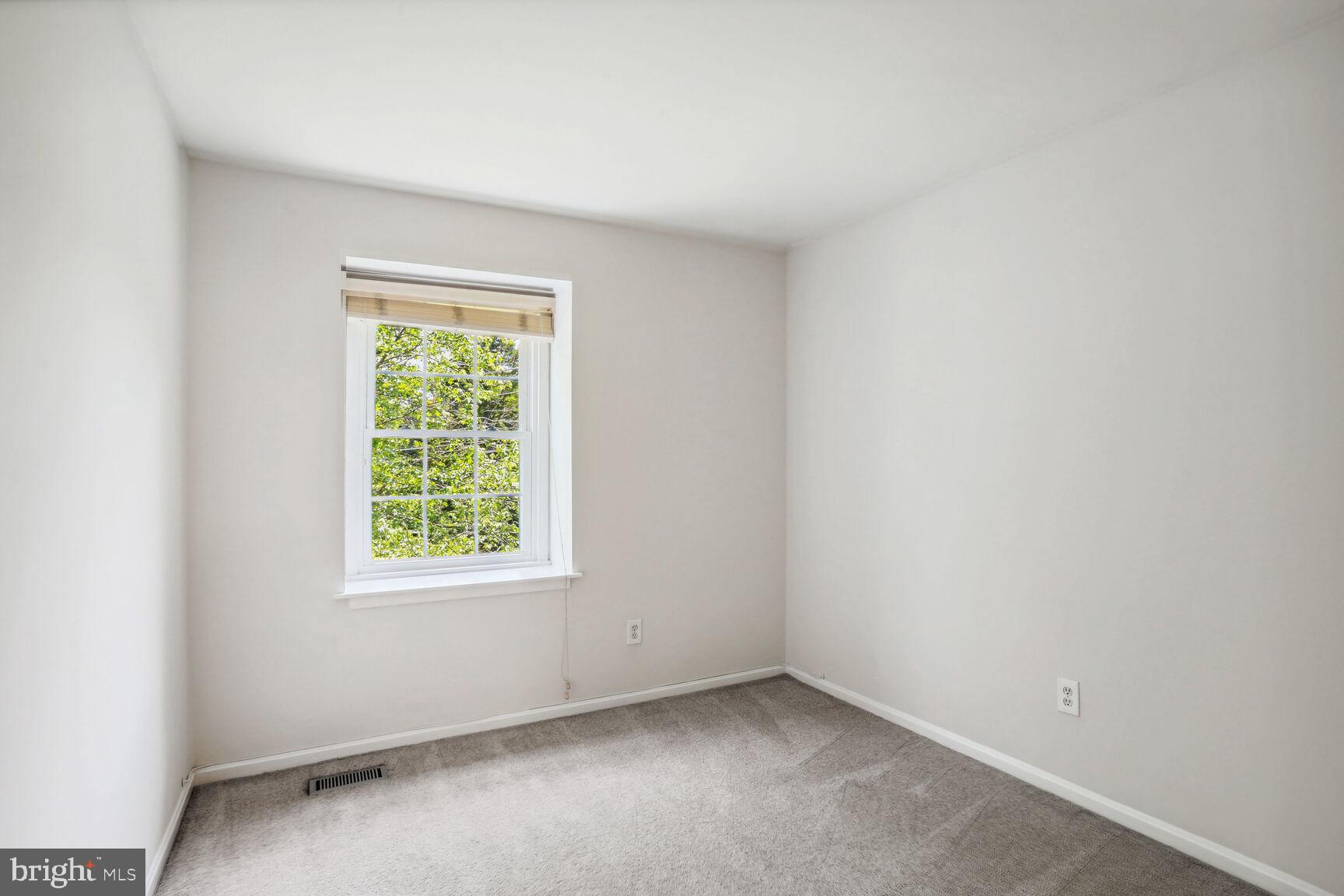 KEENE MILL WOODS - Residential