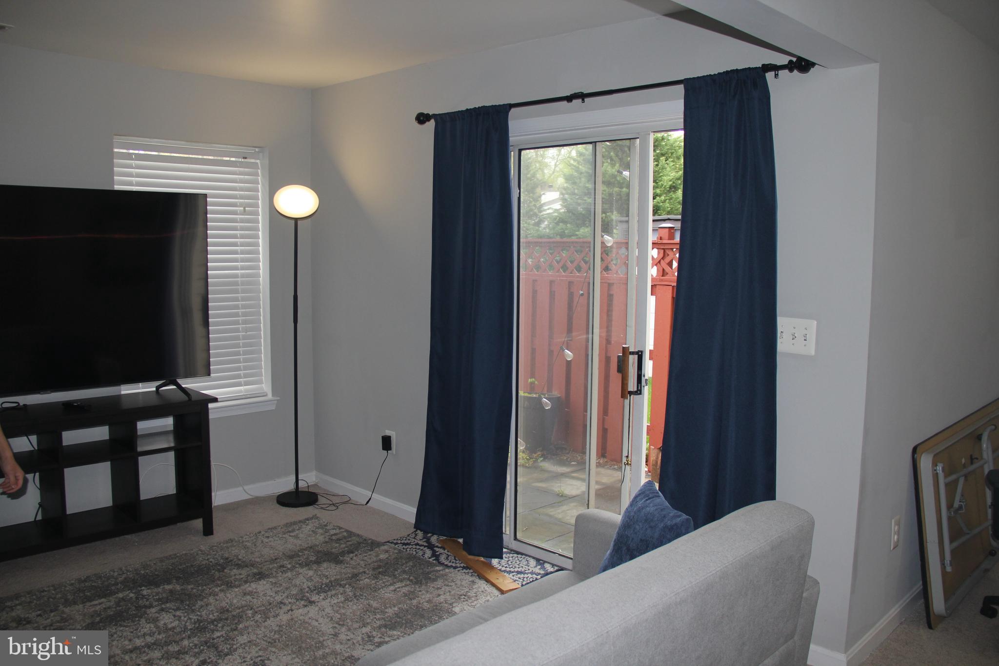 CARRIAGE PINES/LAKE VILL - Residential